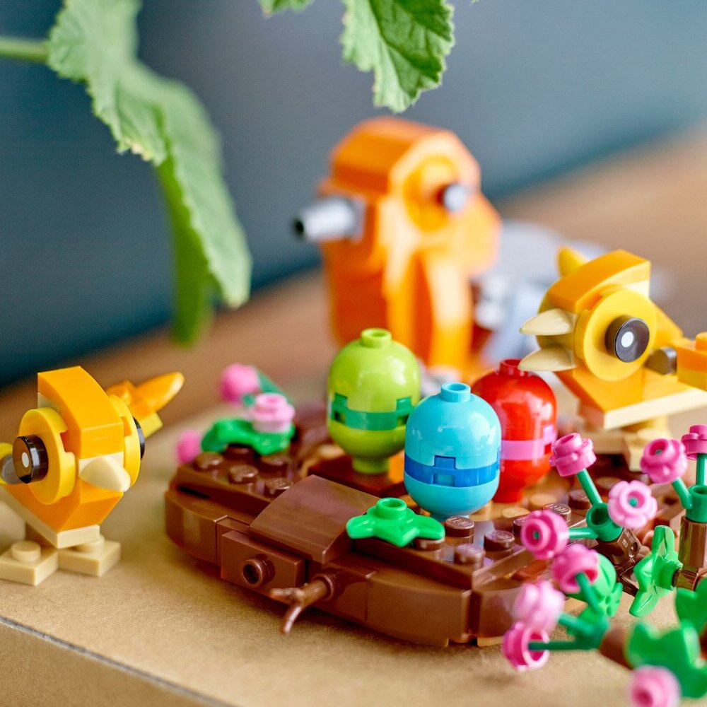 Конструктор LEGO Icons Птичье гнездо 40639 232 дет. - фото 5