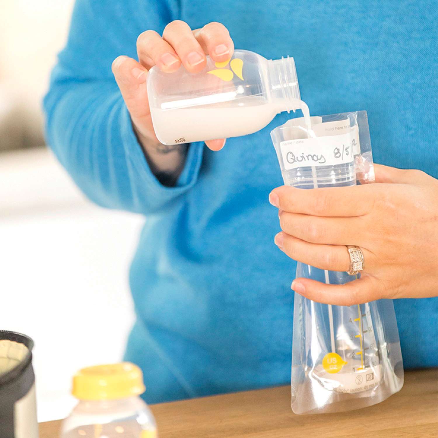 Пакеты для хранения грудного молока Medela одноразовые 25шт 008.0406 - фото 6