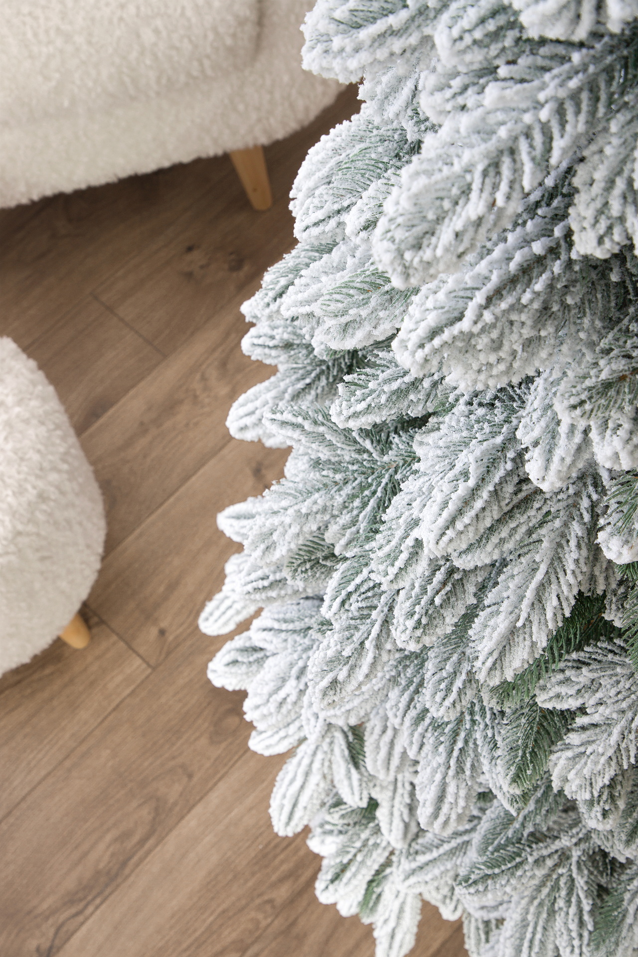 Ель Мерлин заснеженная узкая литая Империя Ёлок 180 см - фото 3