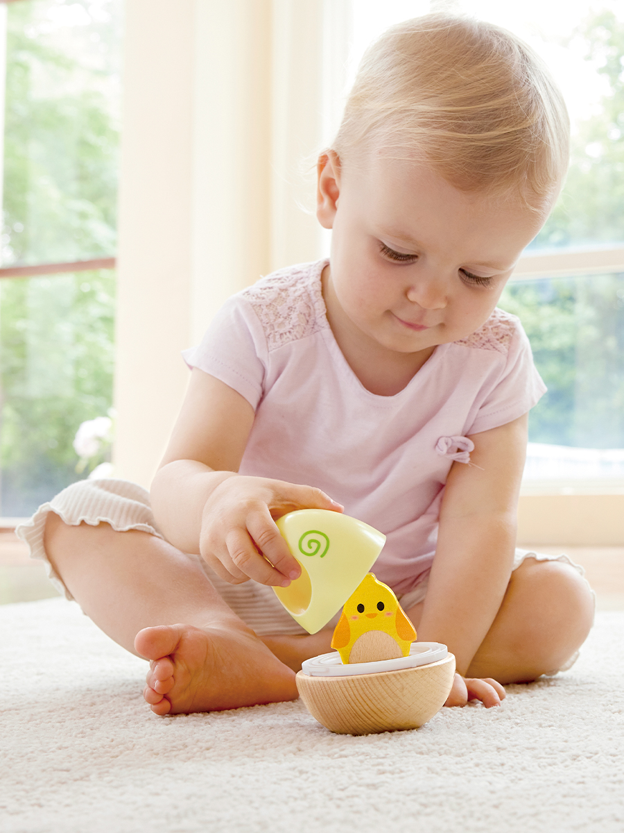 Игрушка Hape неваляшка Домик для цыпленка - фото 2