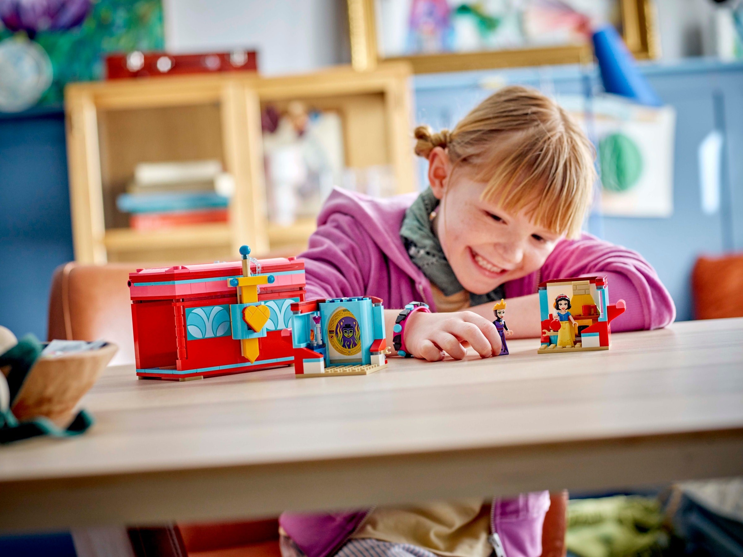 Конструктор LEGO Disney Princess 43276 358 дет. - фото 7