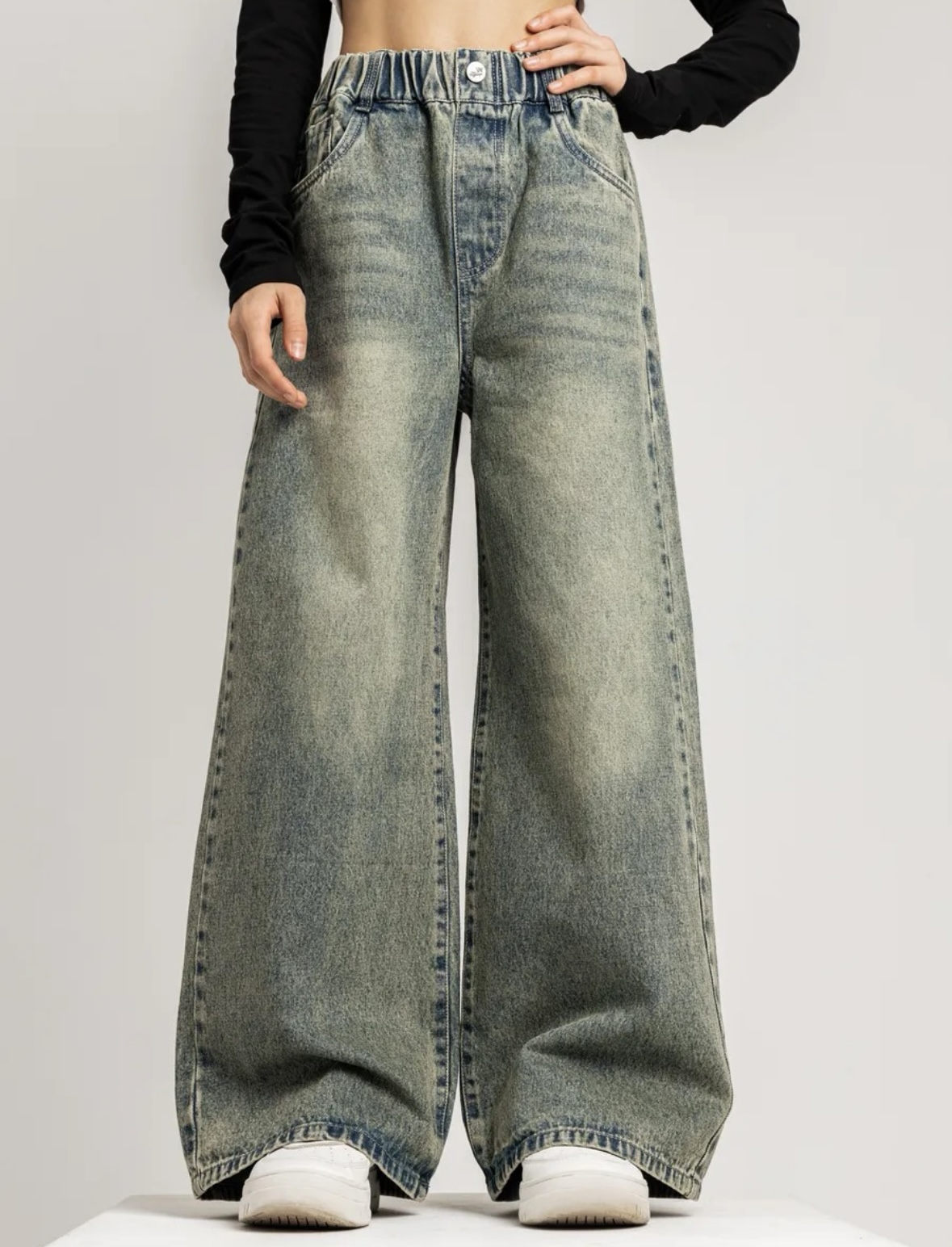 Джинсы Charos D913315 - фото 1