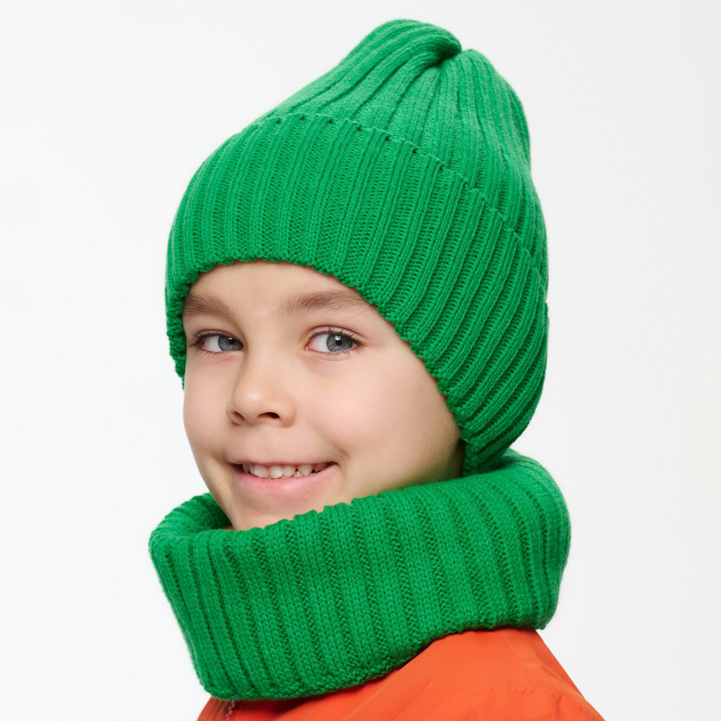 Шапка и снуд KUBRIO NYC-H-45-pumpW-green - фото 7