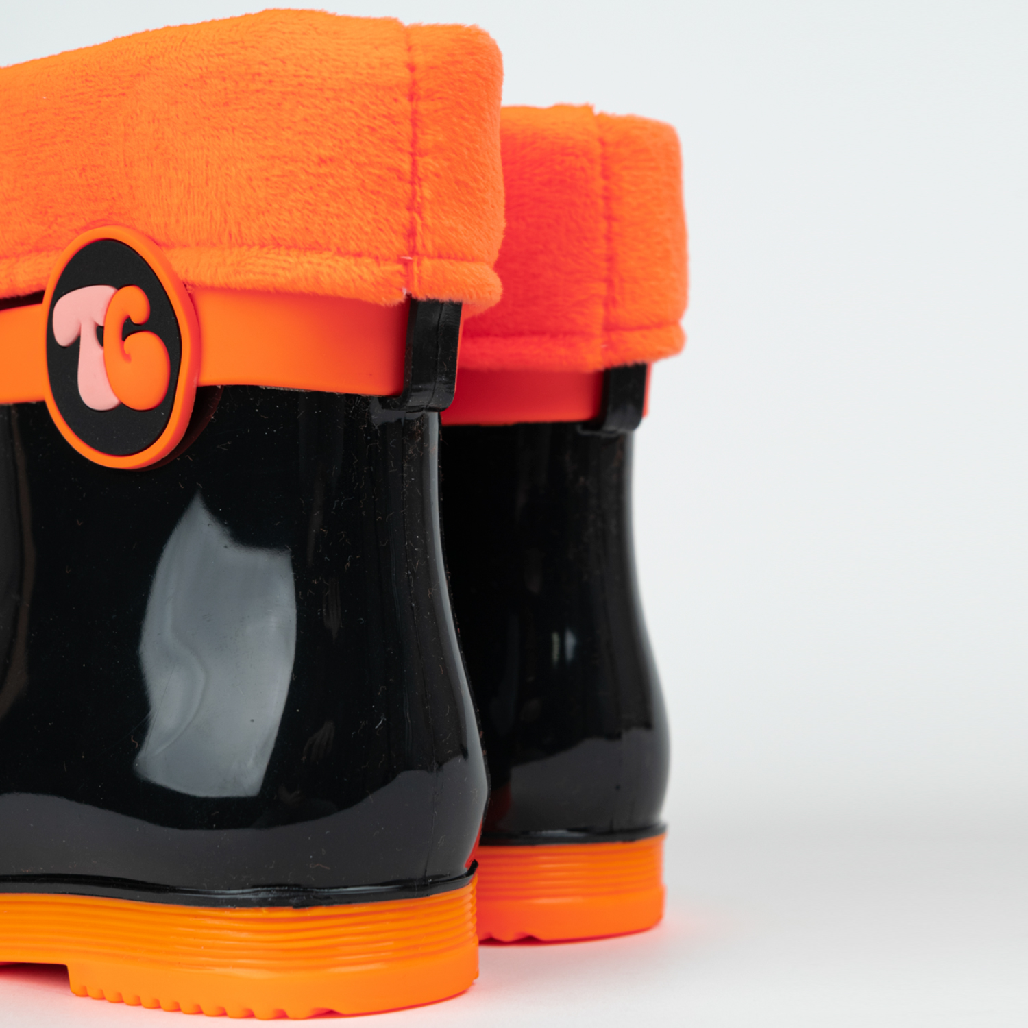 Сапоги резиновые TikkaGo 8U03_2433-1_black-orange - фото 4