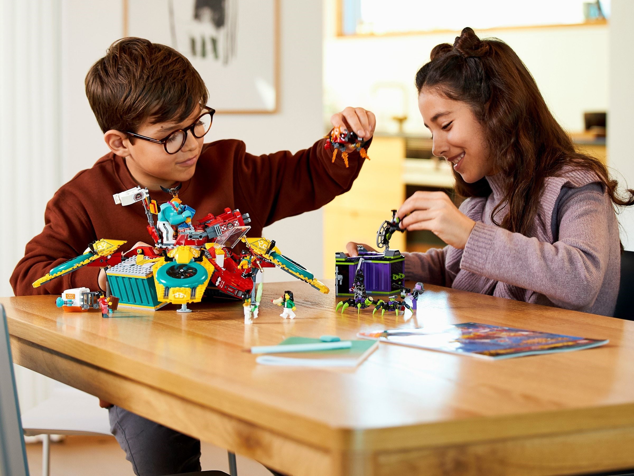 Конструктор LEGO Monkie kid 80023 1462 дет. - фото 16