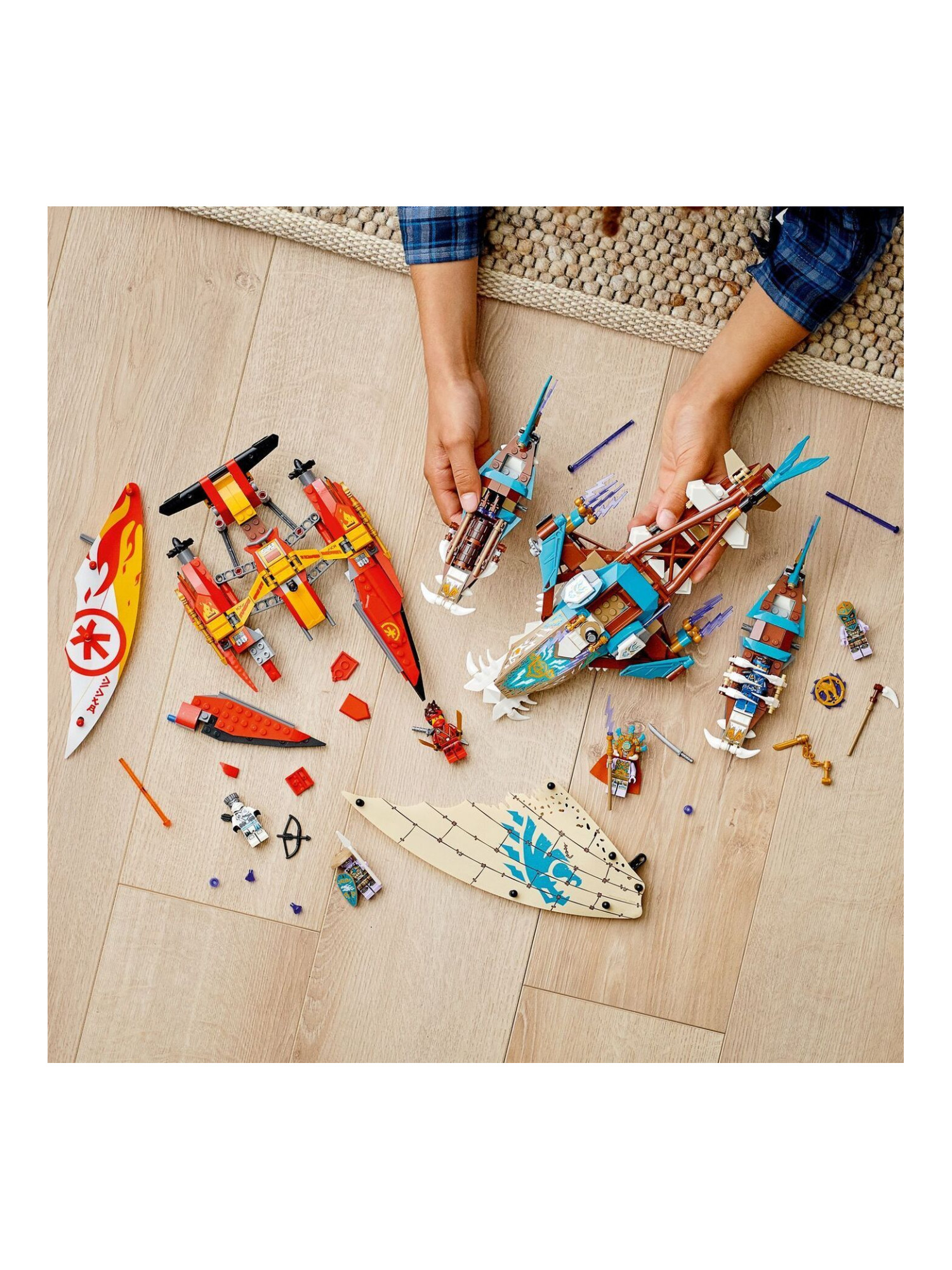 Конструктор LEGO NINJAGO Битва на катамаране 780 дет. - фото 5