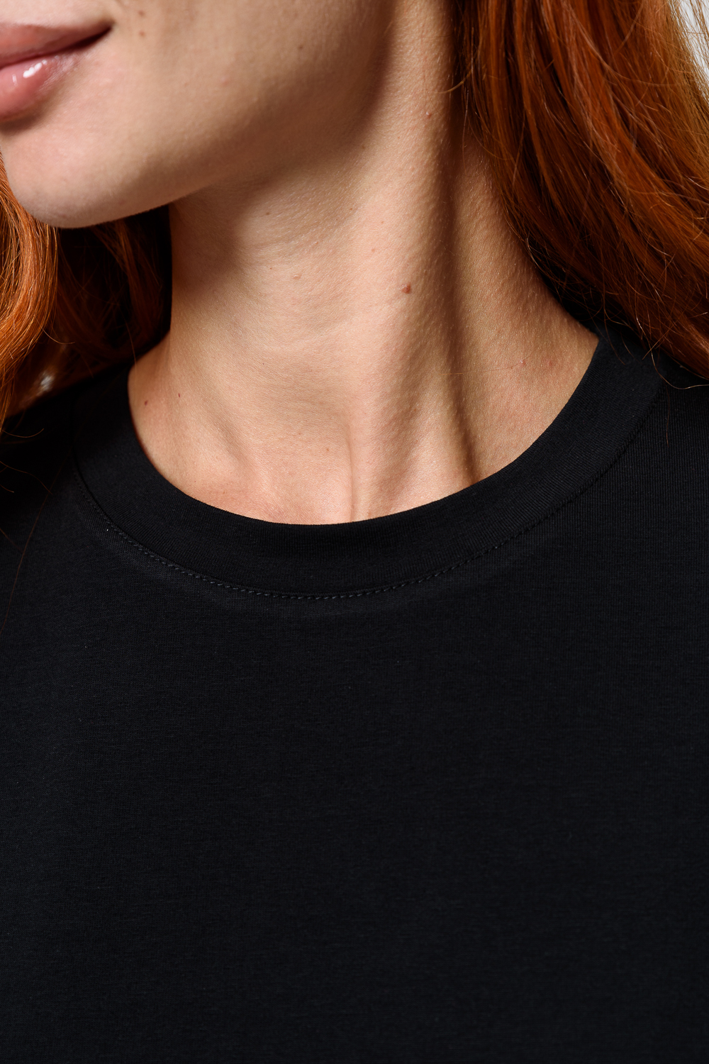 Футболка Натали Суслова 14416/1 черный - фото 6