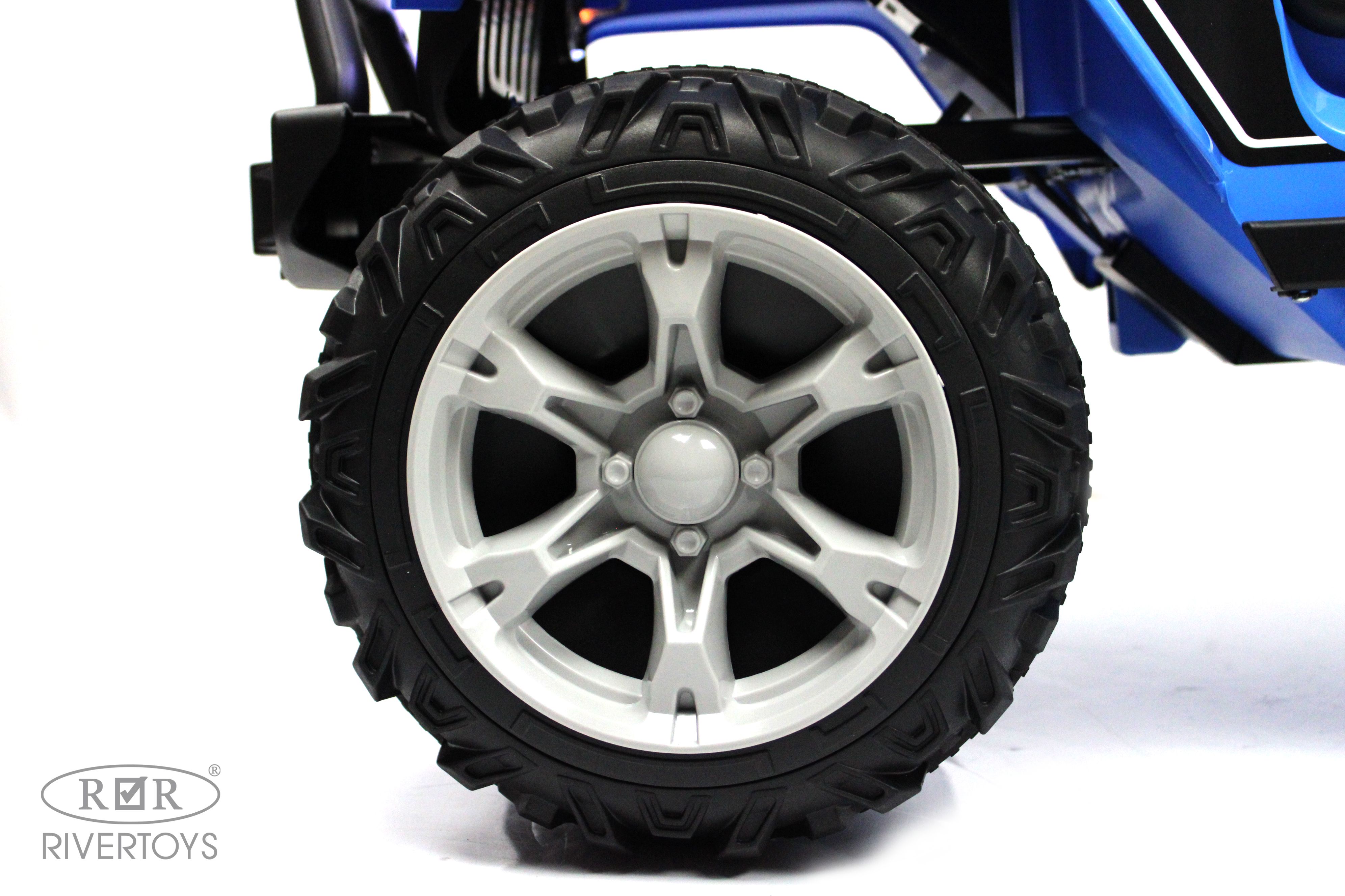 Электромобиль RIVERTOYS T222TT-4WD-BLUE С пультом ДУ - фото 15