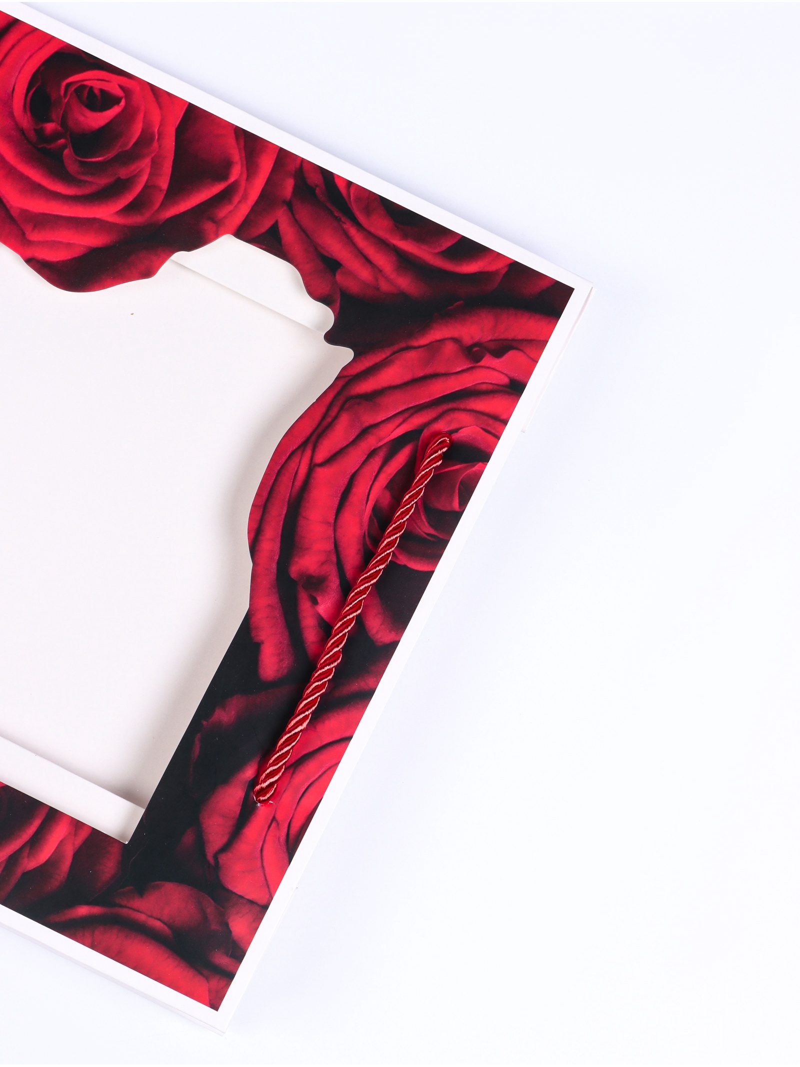 Пакет подарочный UPAK LAND с окном Розы 25 х 10 х 22 см - фото 5