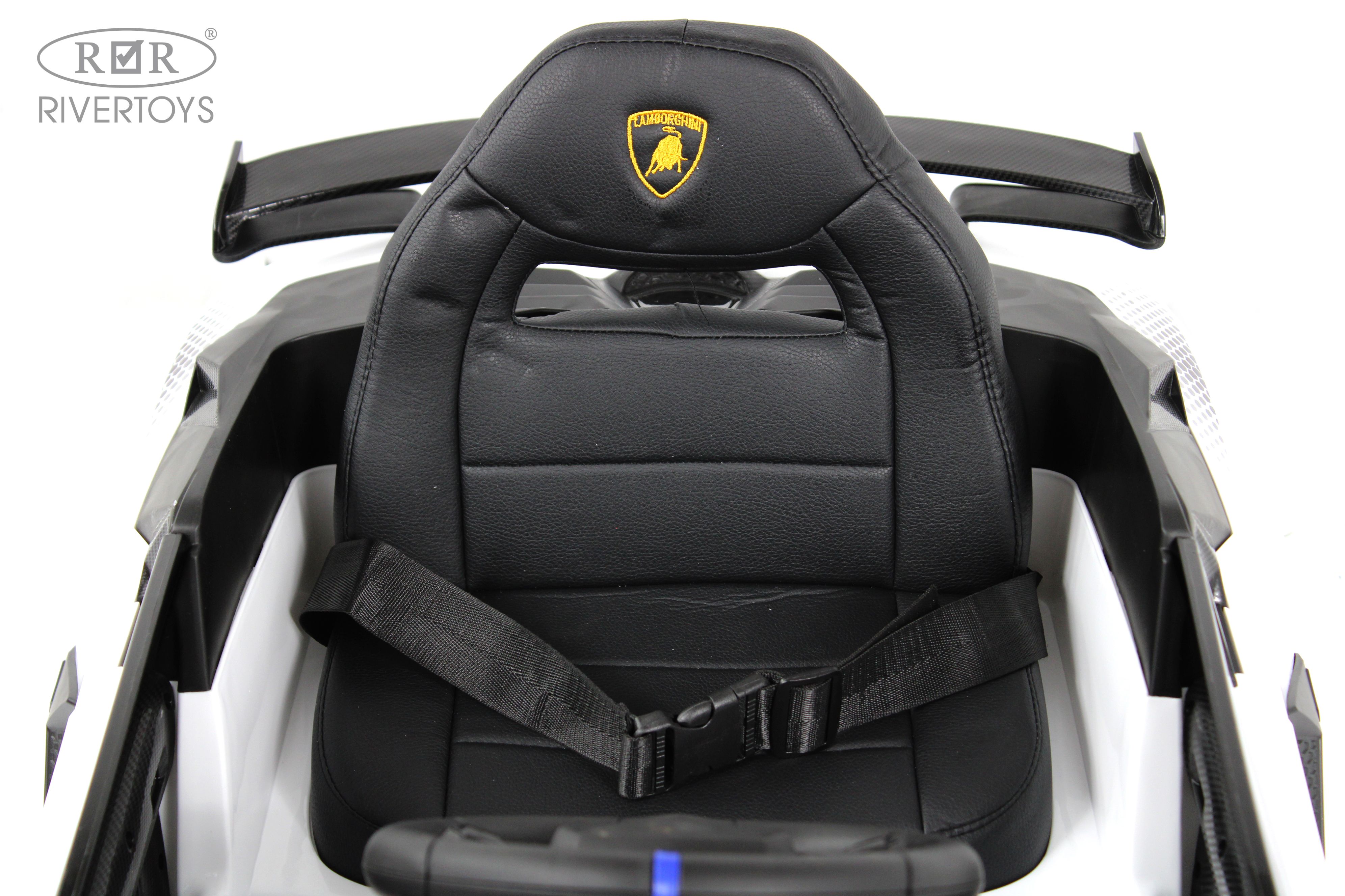 Электромобиль RIVERTOYS K888PX-WHITE С пультом ДУ - фото 18