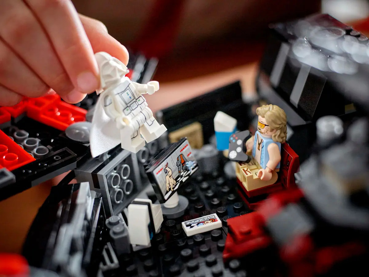 Конструктор LEGO Star Wars Темный сокол 1579 дет. - фото 11