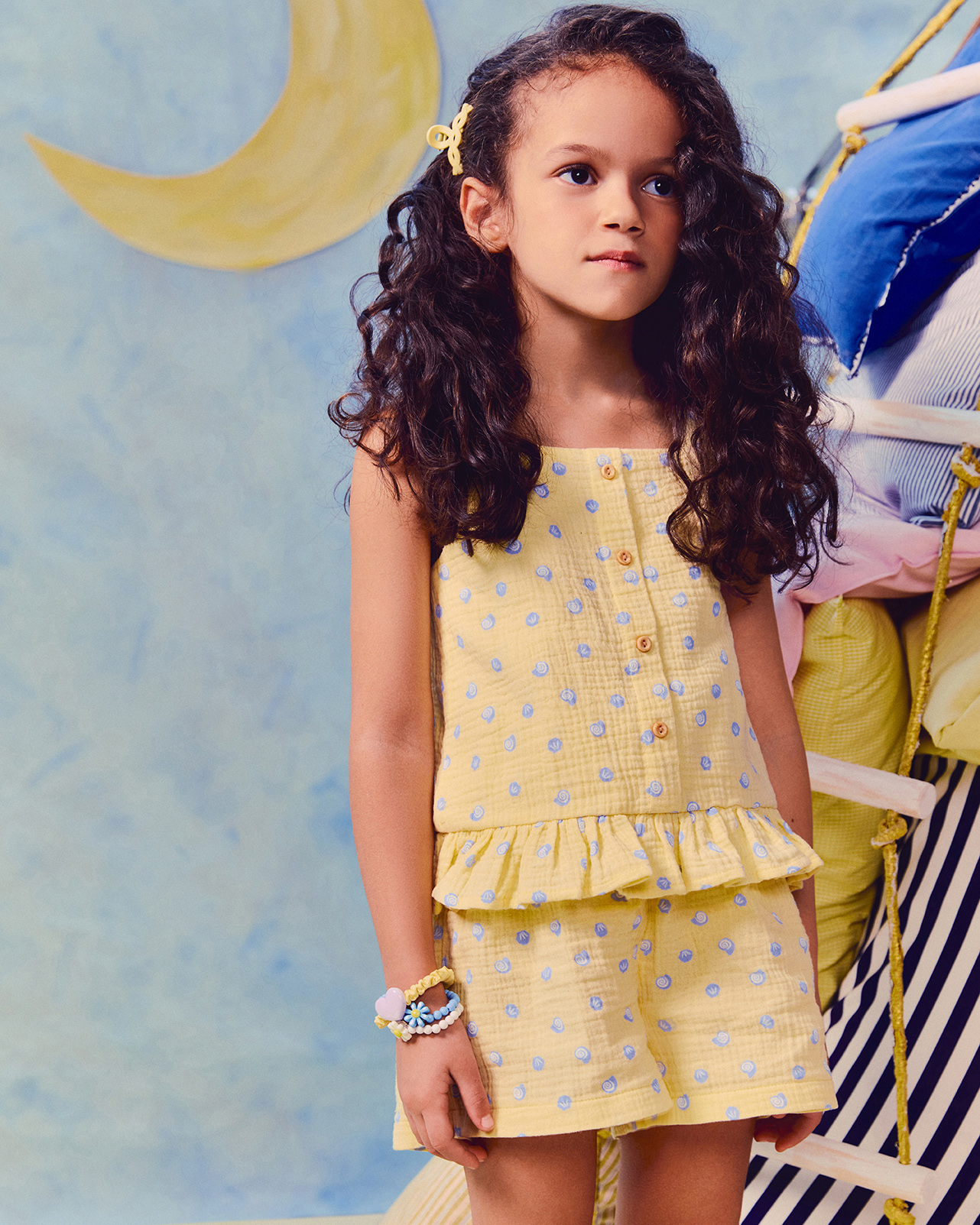 Изображение товара Futurino Майка 122, жёлтая, хлопок муслин, оборки и ракушки