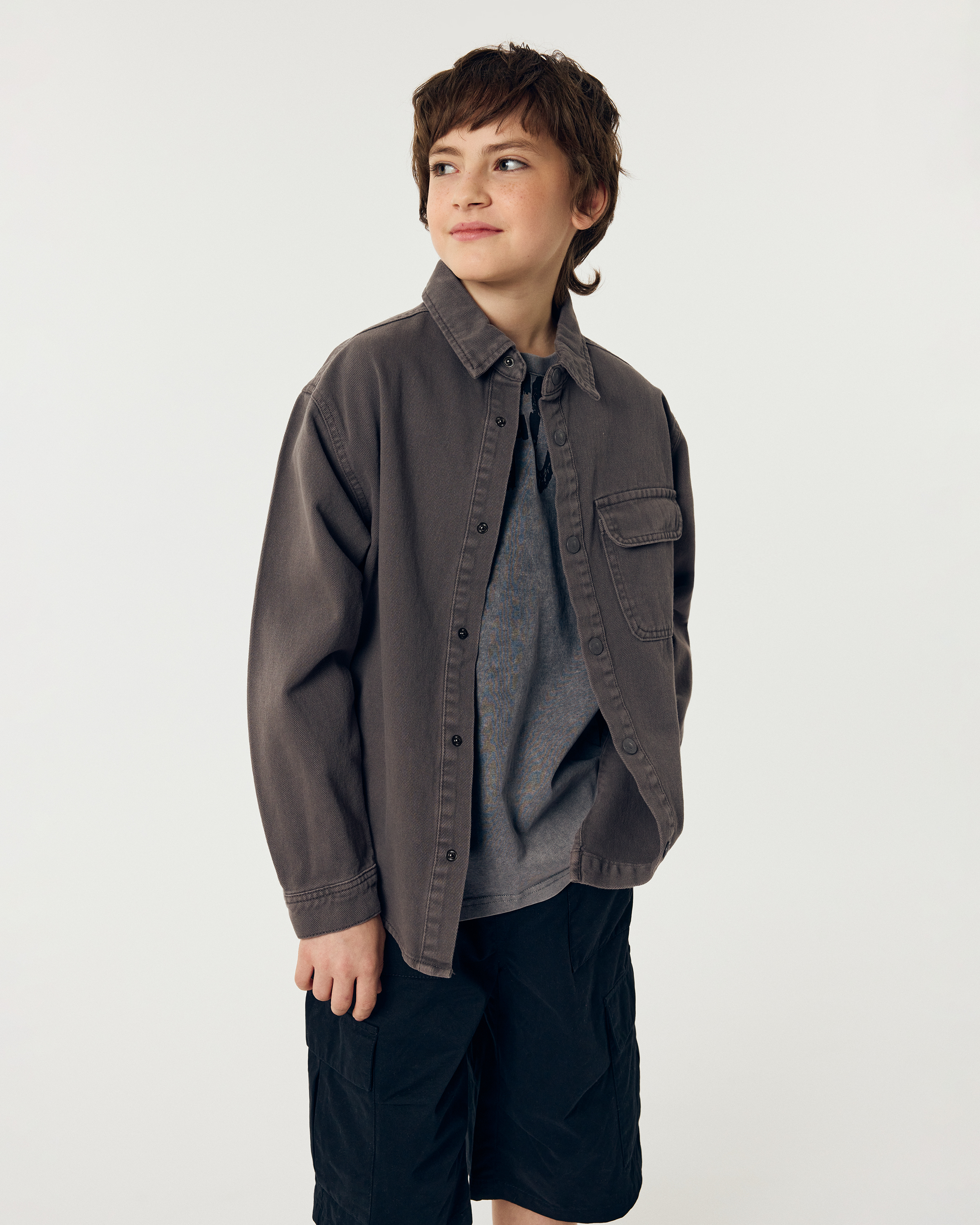 Изображение товара Джинсовая рубашка Futurino для мальчика 164 серый хлопок