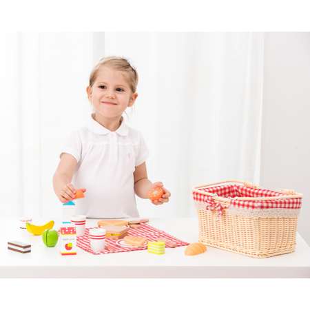 Игровой набор New Classic Toys тележки и корзинки, продукты
