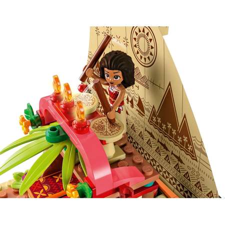 Конструктор LEGO Disney Princess Путеводная лодка Моаны блочный