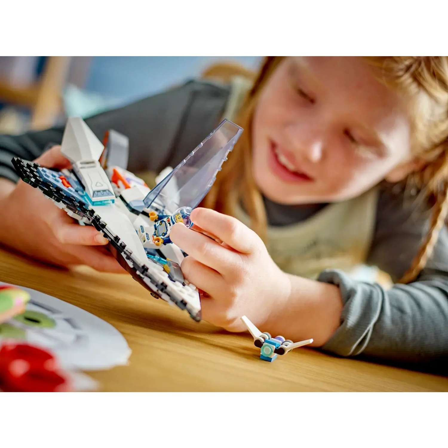 Конструктор LEGO City Interstellar Spaceship блочный - фото 8