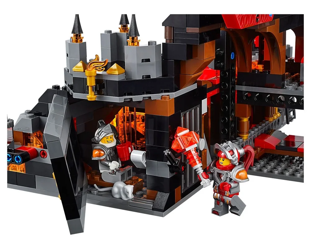 Конструктор LEGO NEXO KNIGHTS 70323 1130 дет. - фото 5