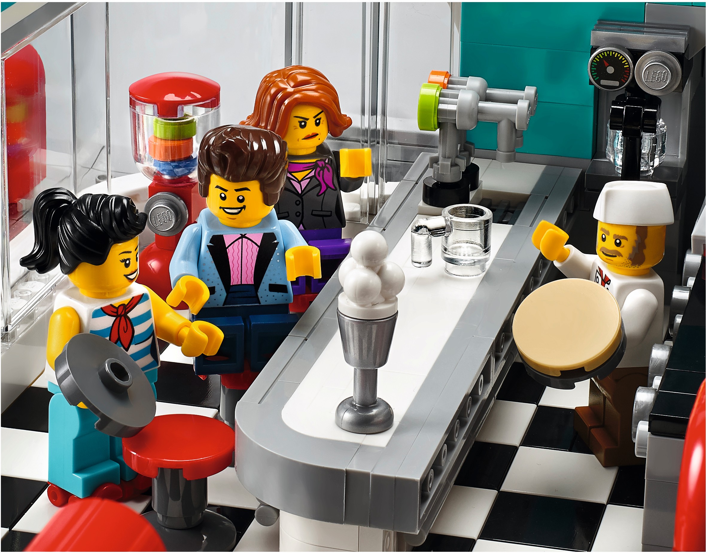 Конструктор LEGO Creator 10260 2480 дет. - фото 18