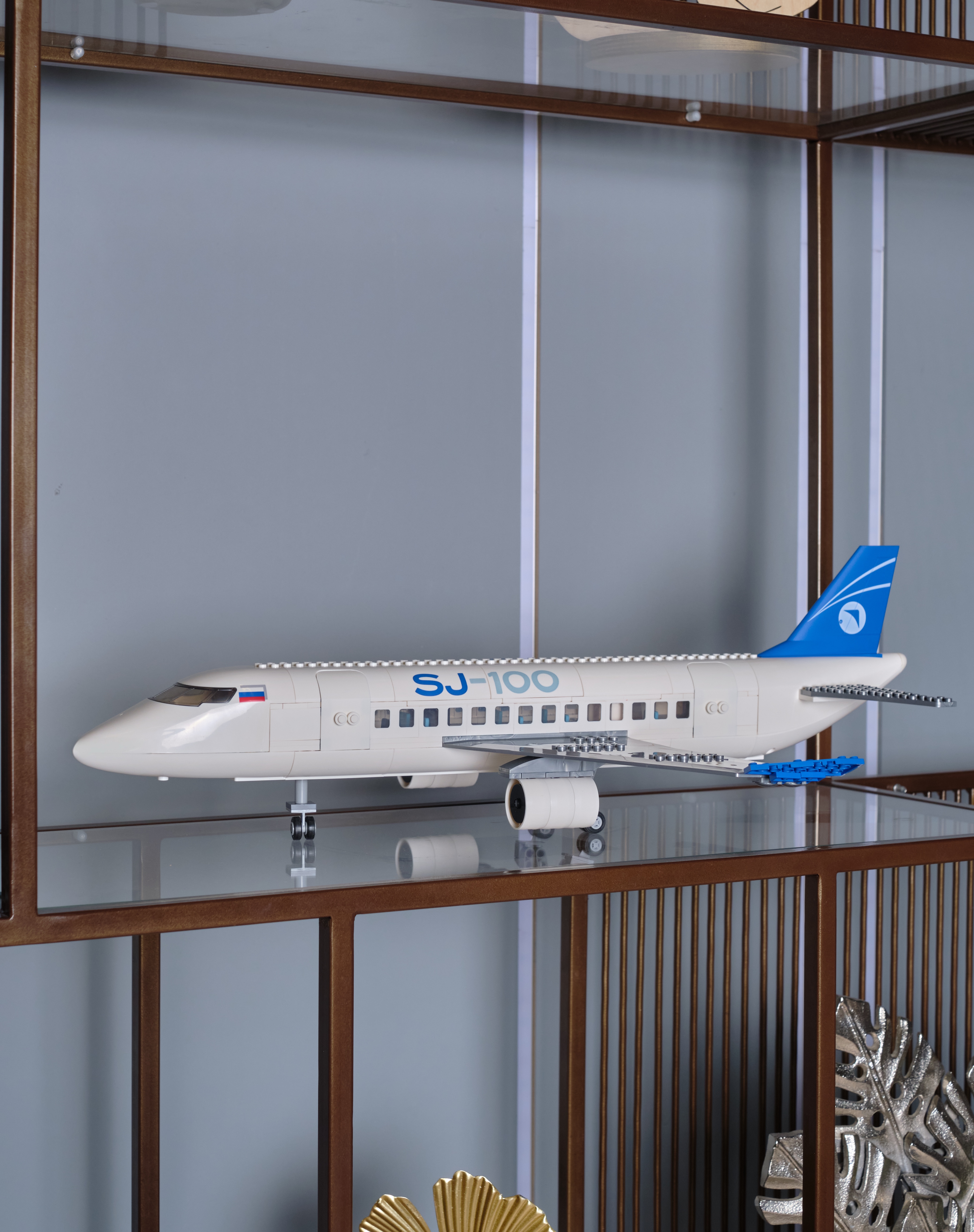 Конструктор brick labs City SJ-100 в аэропорту 939 дет. - фото 11