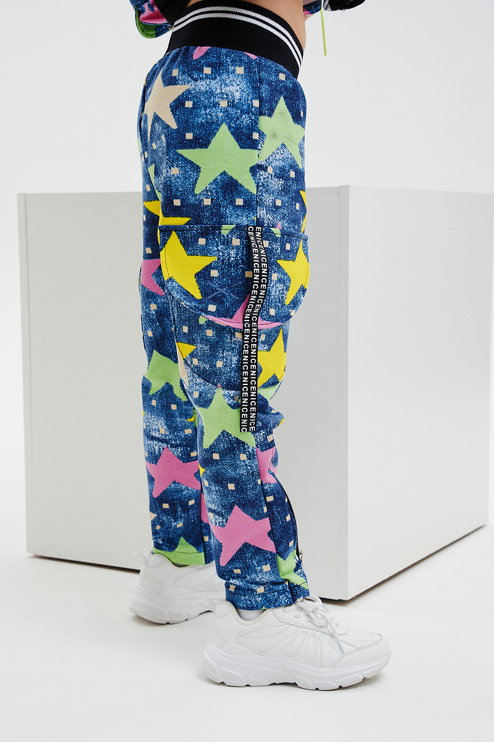 Костюм Натали Суслова 67055 звезды+черный - фото 9