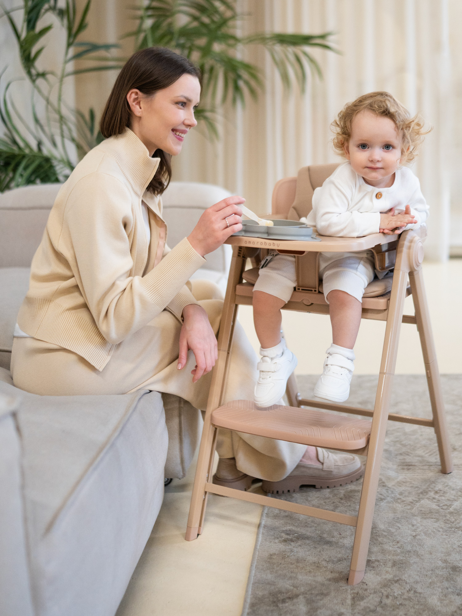 Стульчик для кормления Amarobaby Easy Grow серый - фото 17