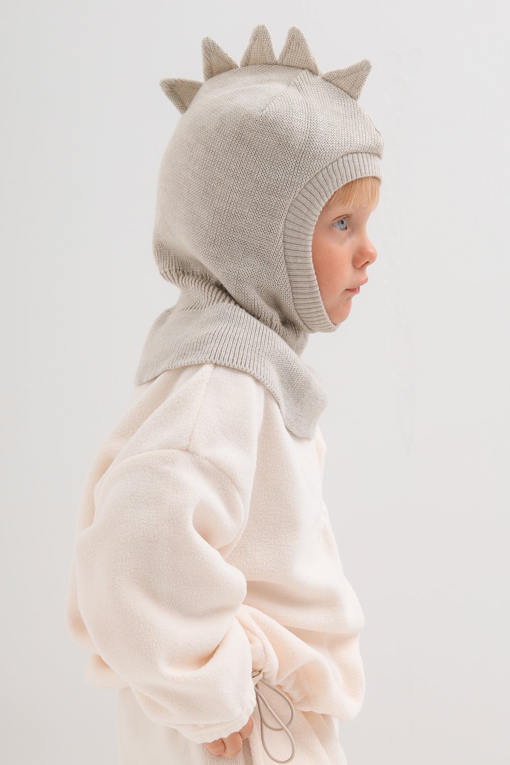 Шапка-шлем MINIDINO ВЯЗ-Ш-006/10003Шлем Дино ангора на флисовой подкладке 2.0 - фото 1
