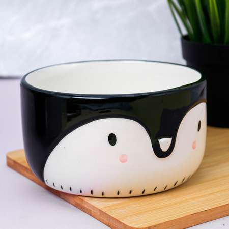 Тарелка керамическая iLikeGift Peinguin bowl глубокая