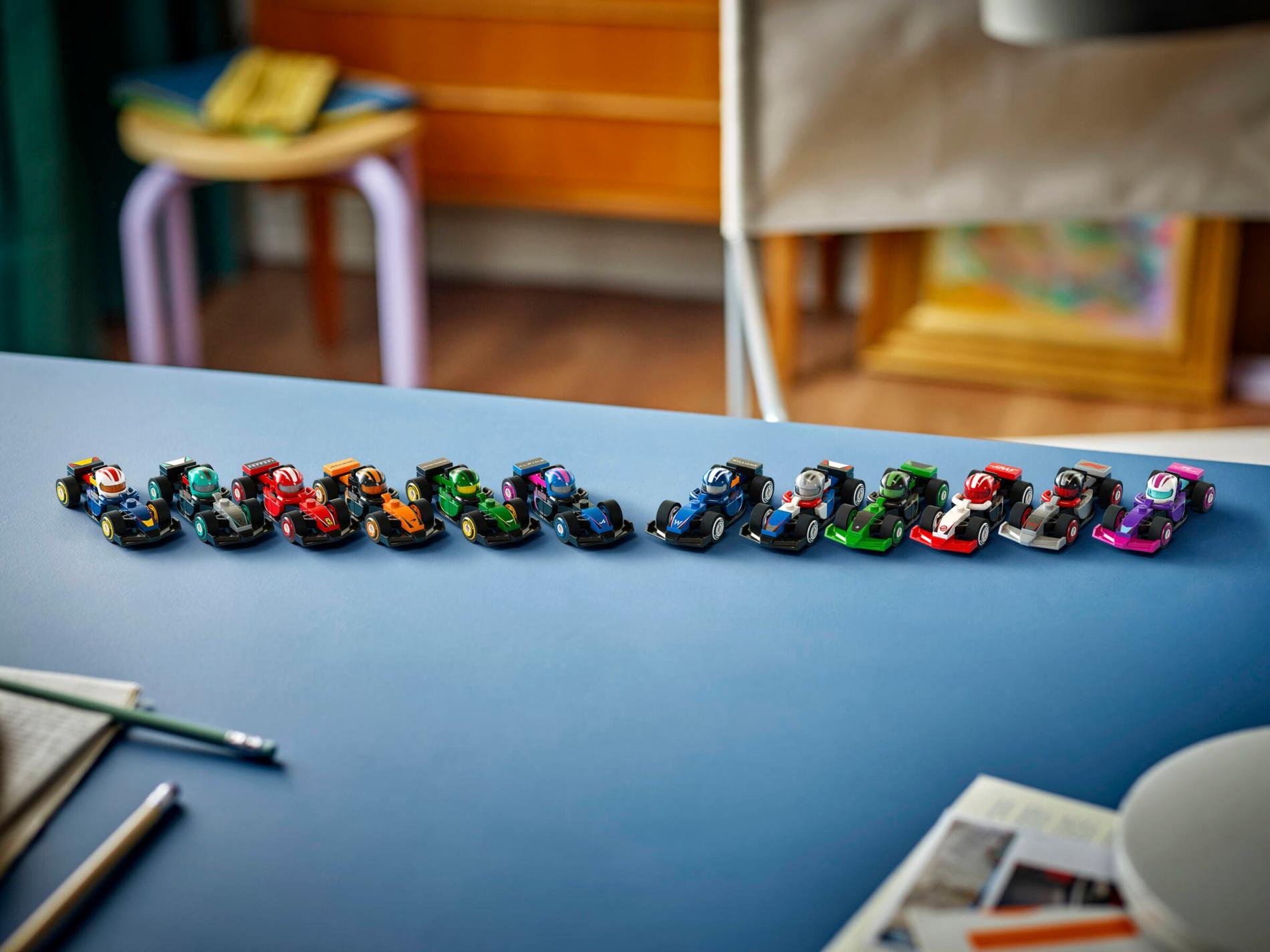 Конструктор LEGO Minifigures 71049 29 дет. - фото 3