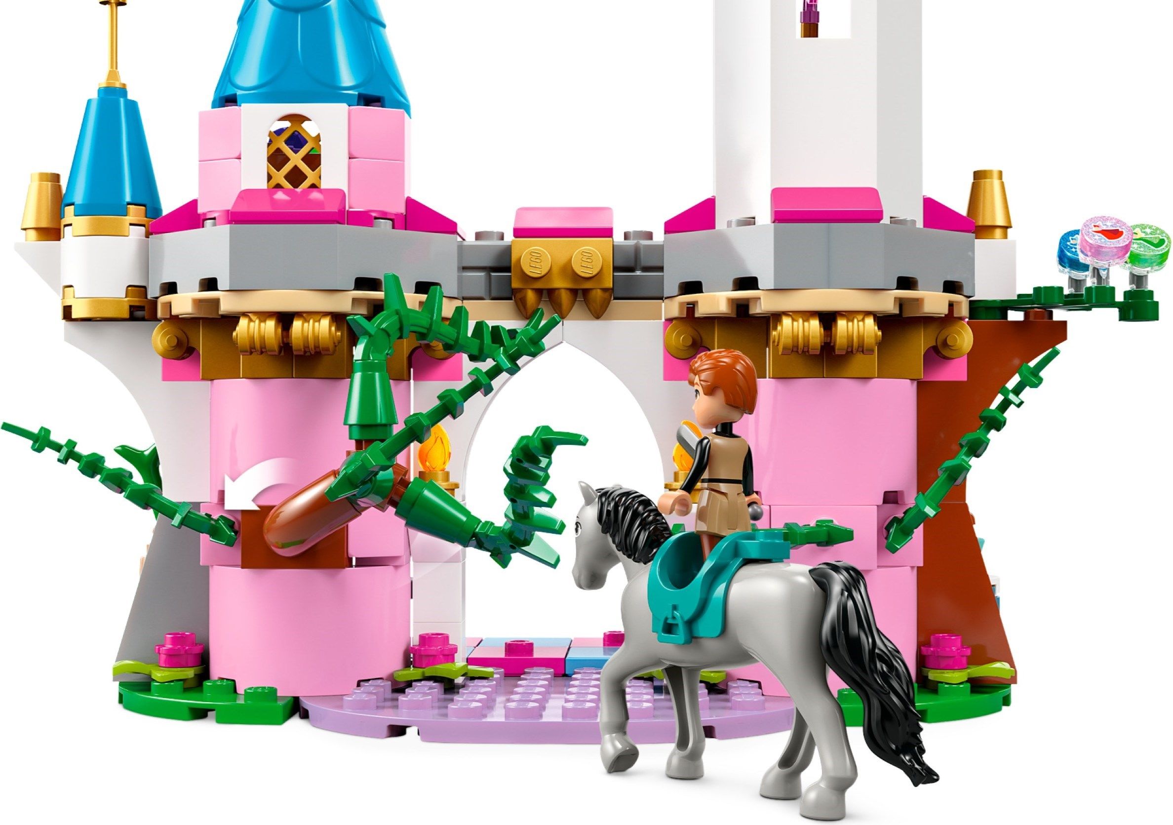 Конструктор LEGO Disney Princess Драконья форма Малефисенты 583 дет. - фото 4