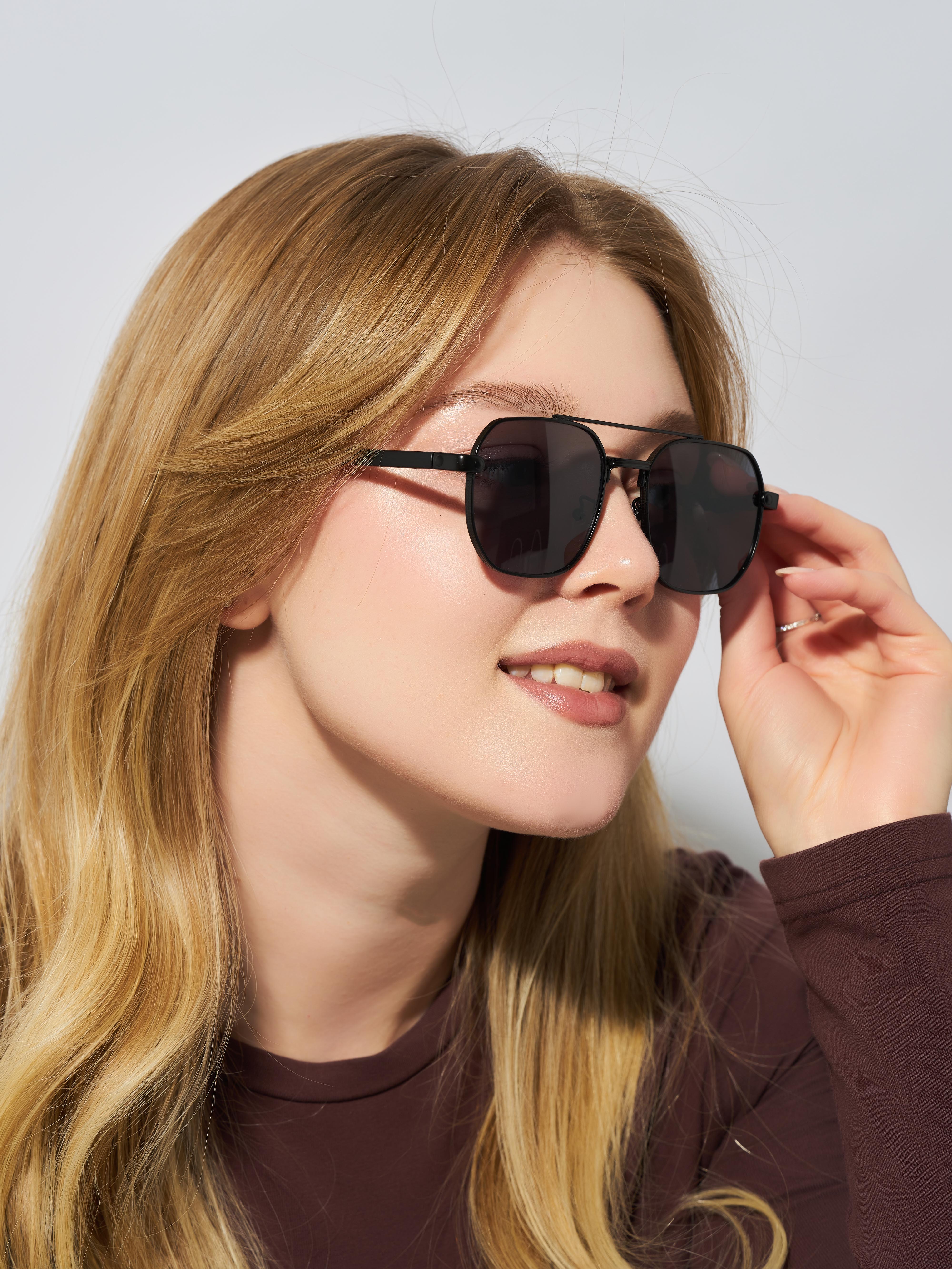 Солнцезащитные очки SUNNY GLASS O00009-1 - фото 3