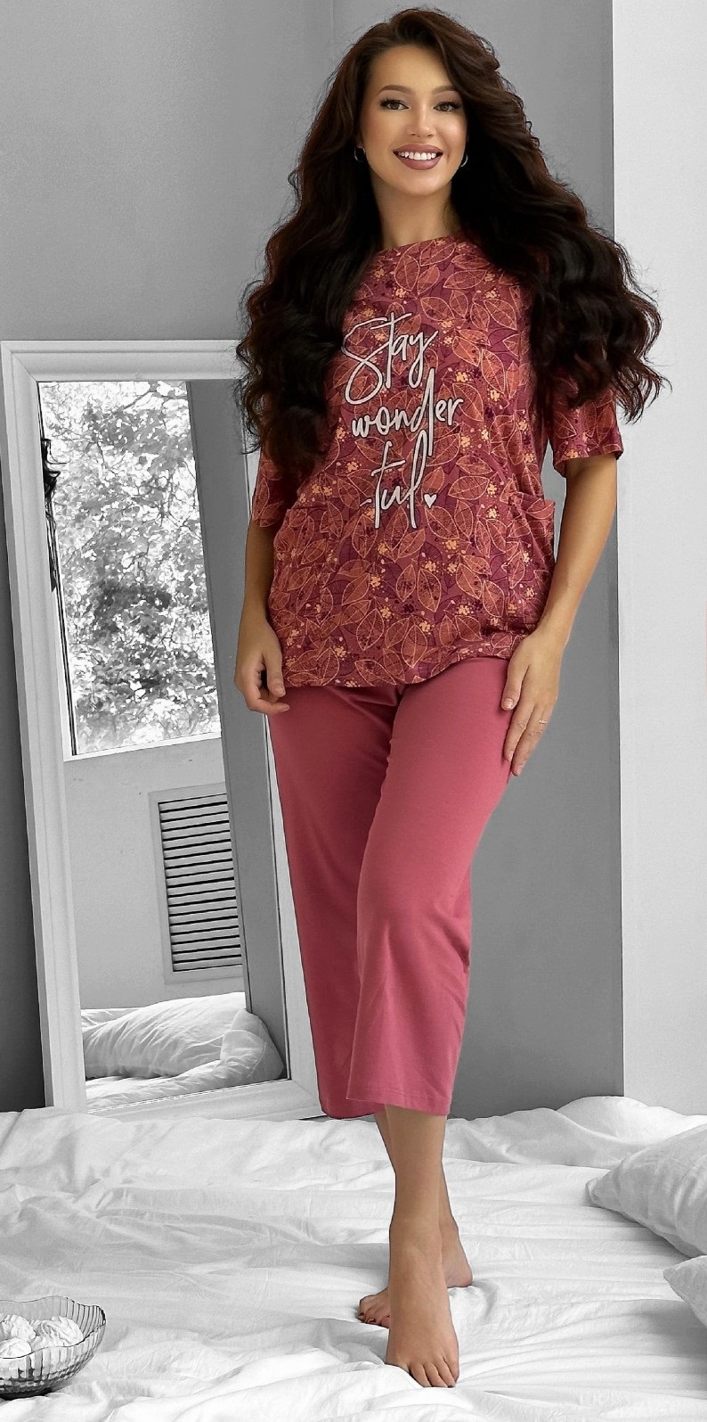 Изображение товара Пижама Chilleasy Комплект женский: футболка и бриджи из хлопка Изображение товара Пижама Chilleasy Комплект женский: футболка и бриджи из хлопка