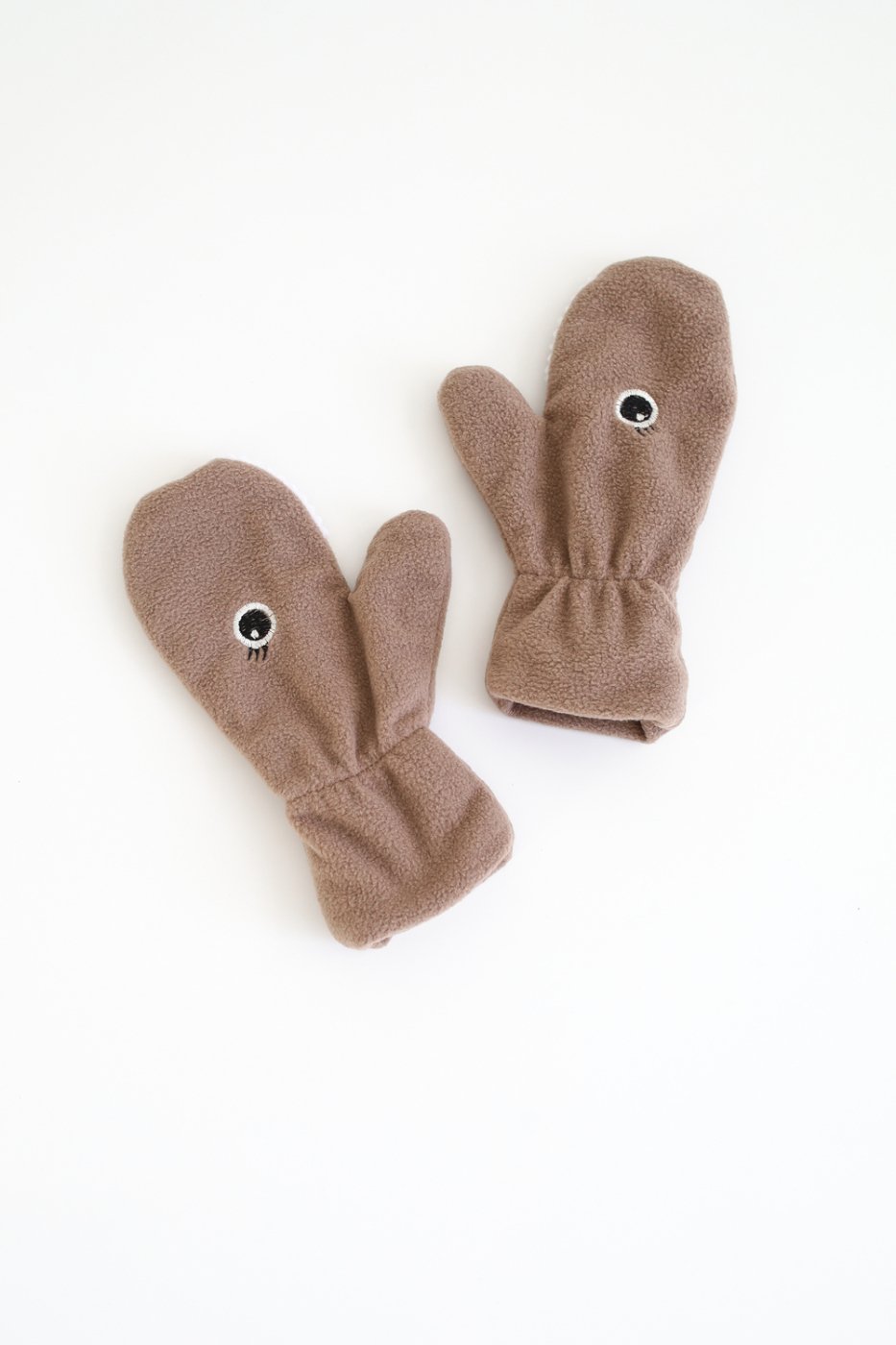 Варежки MINIDINO Т-РУК-001Варежки Акула мокко - фото 1