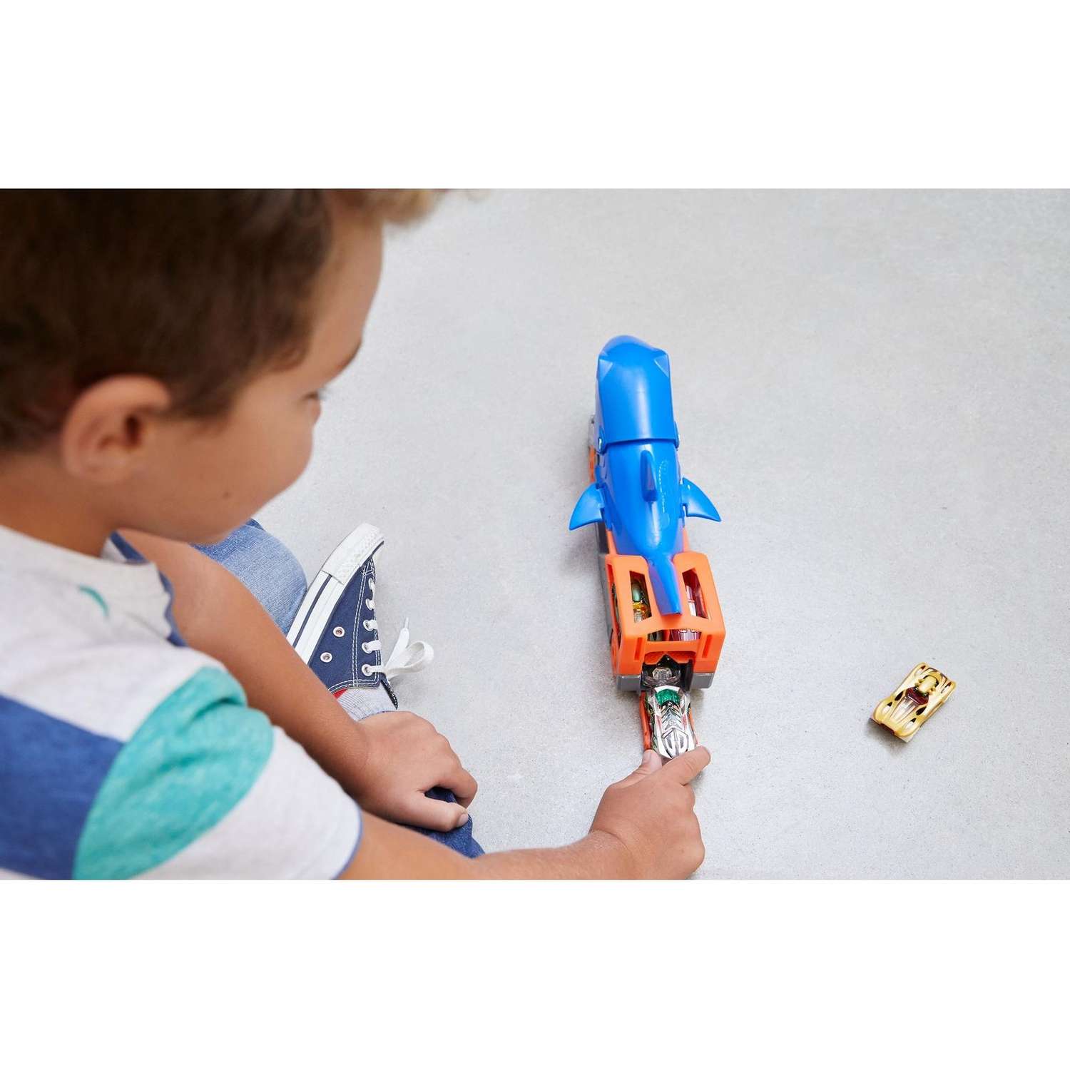 Игровой набор Hot Wheels Голодная акула 1:64 GVG36 - фото 22