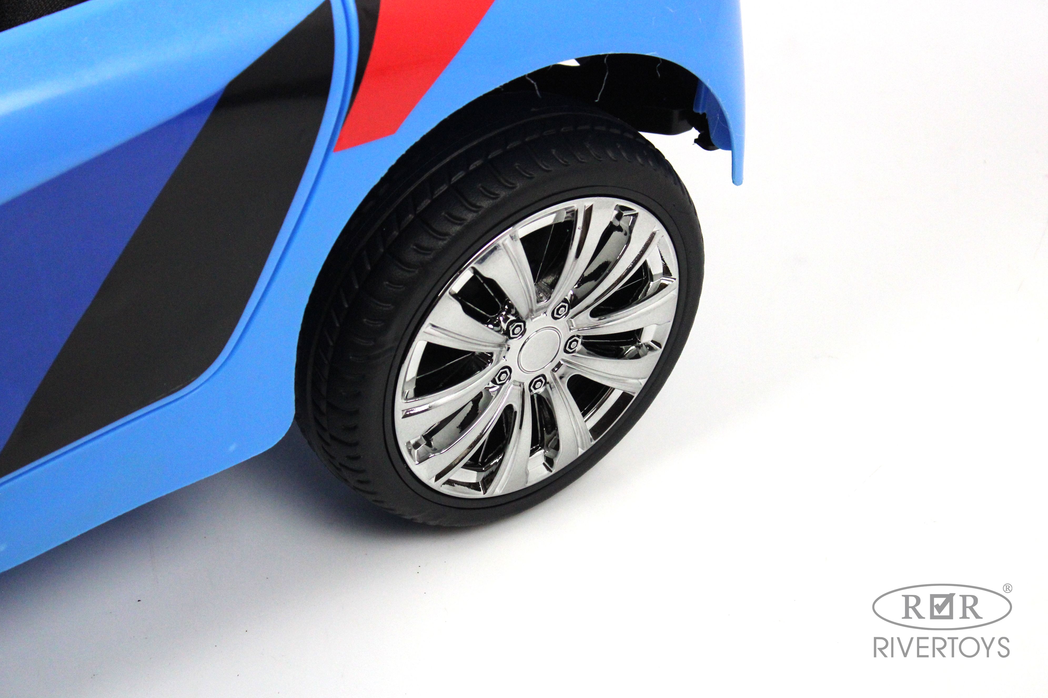 Электромобиль RIVERTOYS F444FF-BLUE С пультом ДУ - фото 9