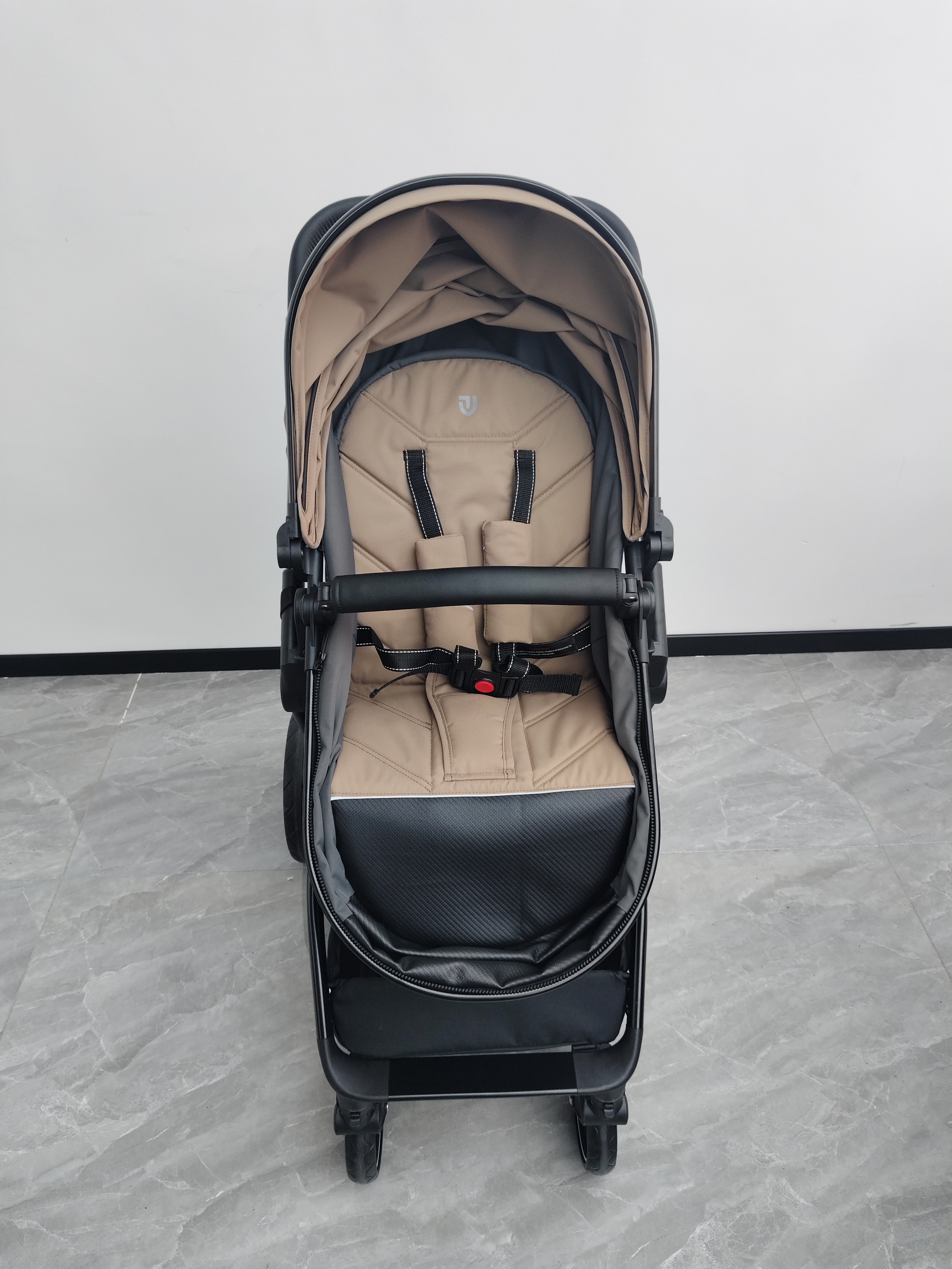 Коляска трансформер JOVOLA Folk 2в1 темно-бежевый - фото 6