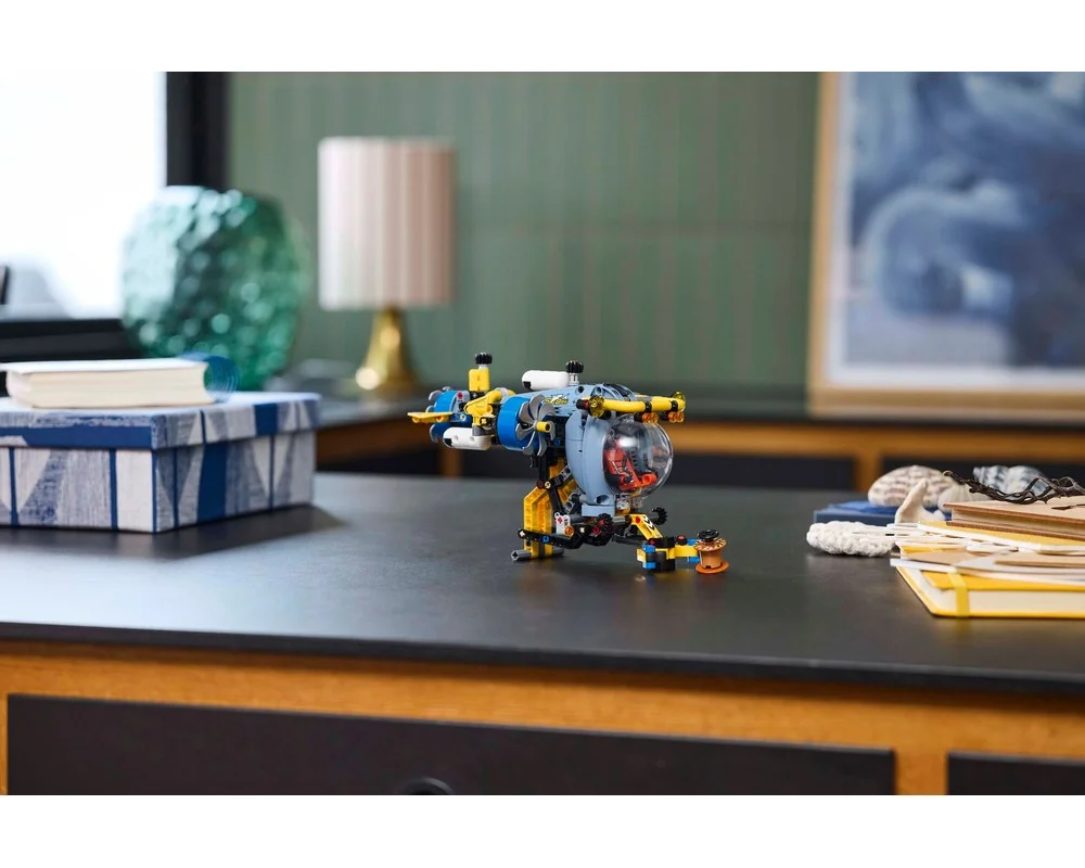 Конструктор LEGO Technic 42201 413 дет. - фото 13