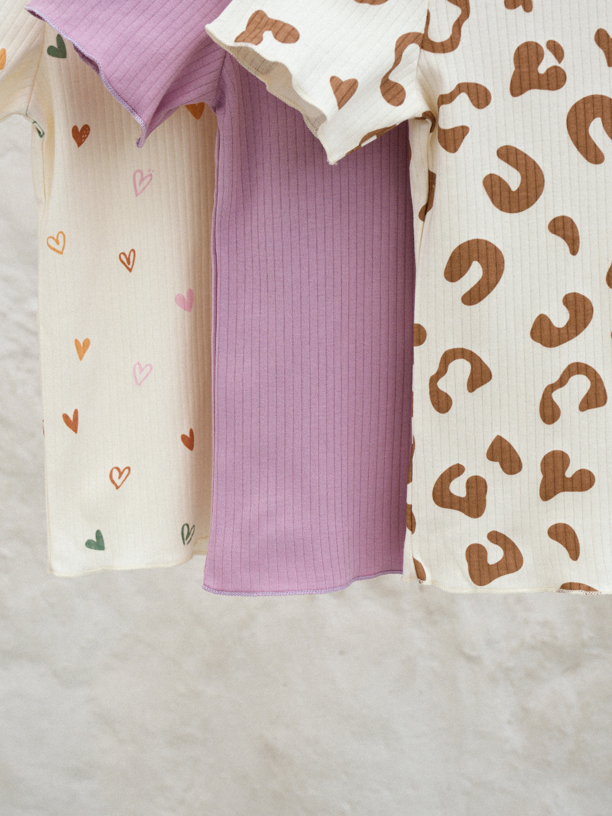 Футболка 3 шт Jelly Whale K24T04-3-Tshrt-Hrt-Leo - фото 3