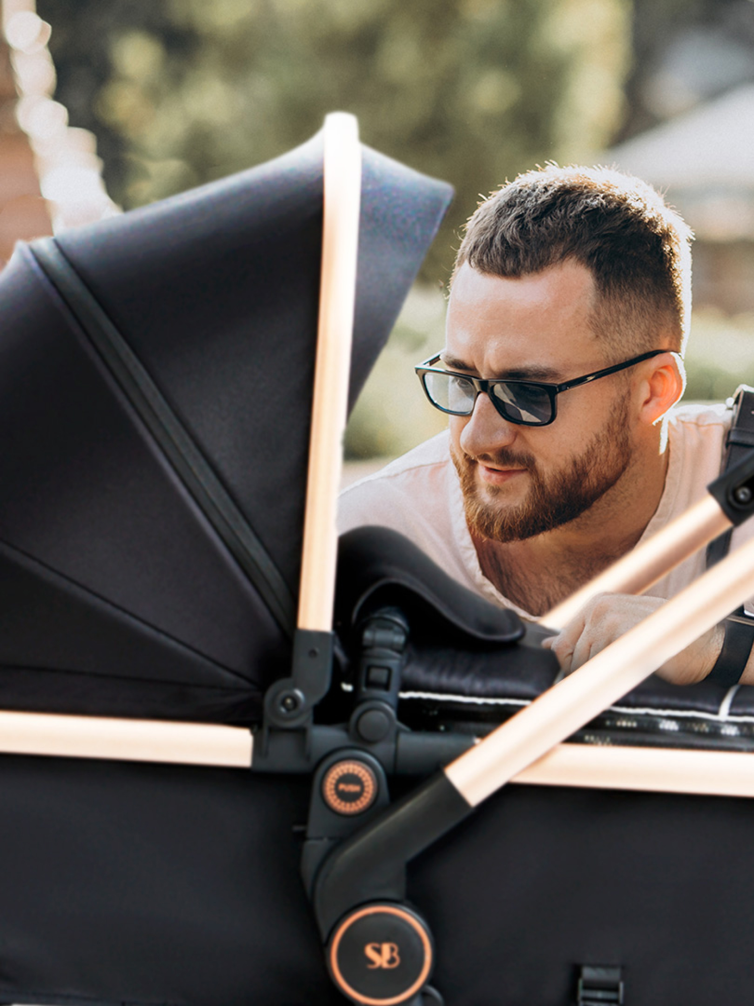 Коляска трансформер Sweet Baby черный - фото 15