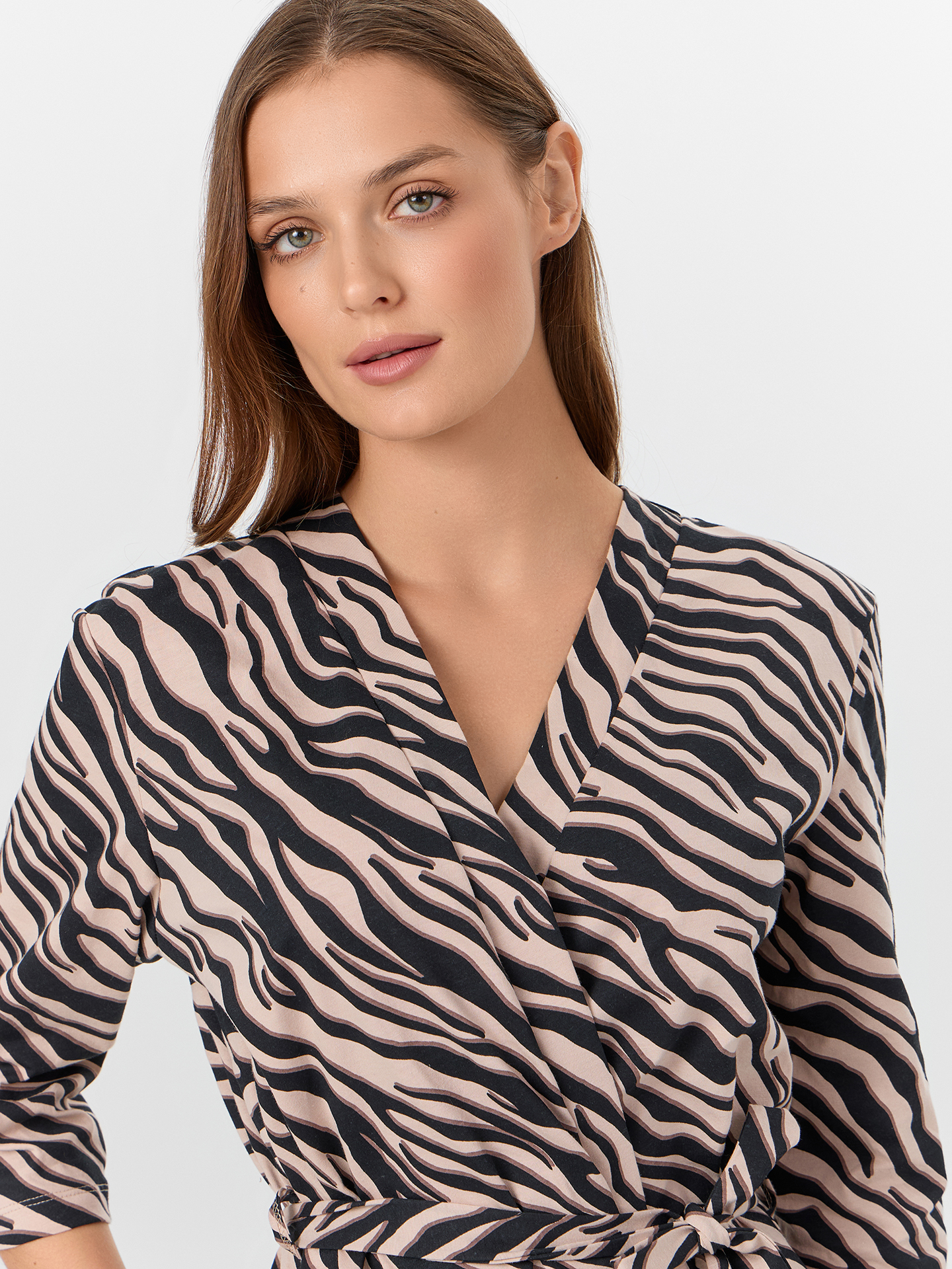 Халат Mark Formelle (Марк Формэль) 552275/1/зебра на холодном бежевом - фото 5