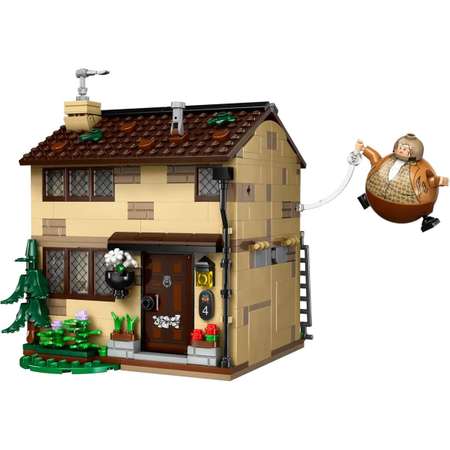 Конструктор LEGO Harry Potter Бирючиновая аллея 639 дет.