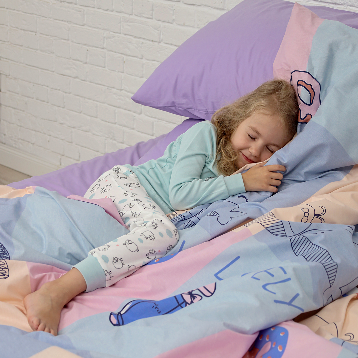 Комплект постельного белья BRAVO kids dreams 1.5-спальный Киты наволочка 70х70 - фото 3