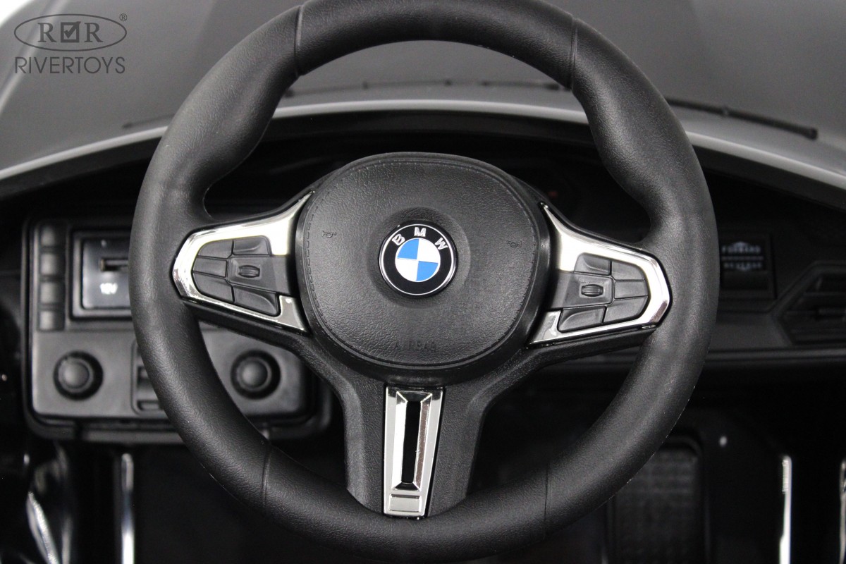 Электромобиль RIVERTOYS BMW A004AA-BMW-BLACK-GLANEC С пультом ДУ - фото 8