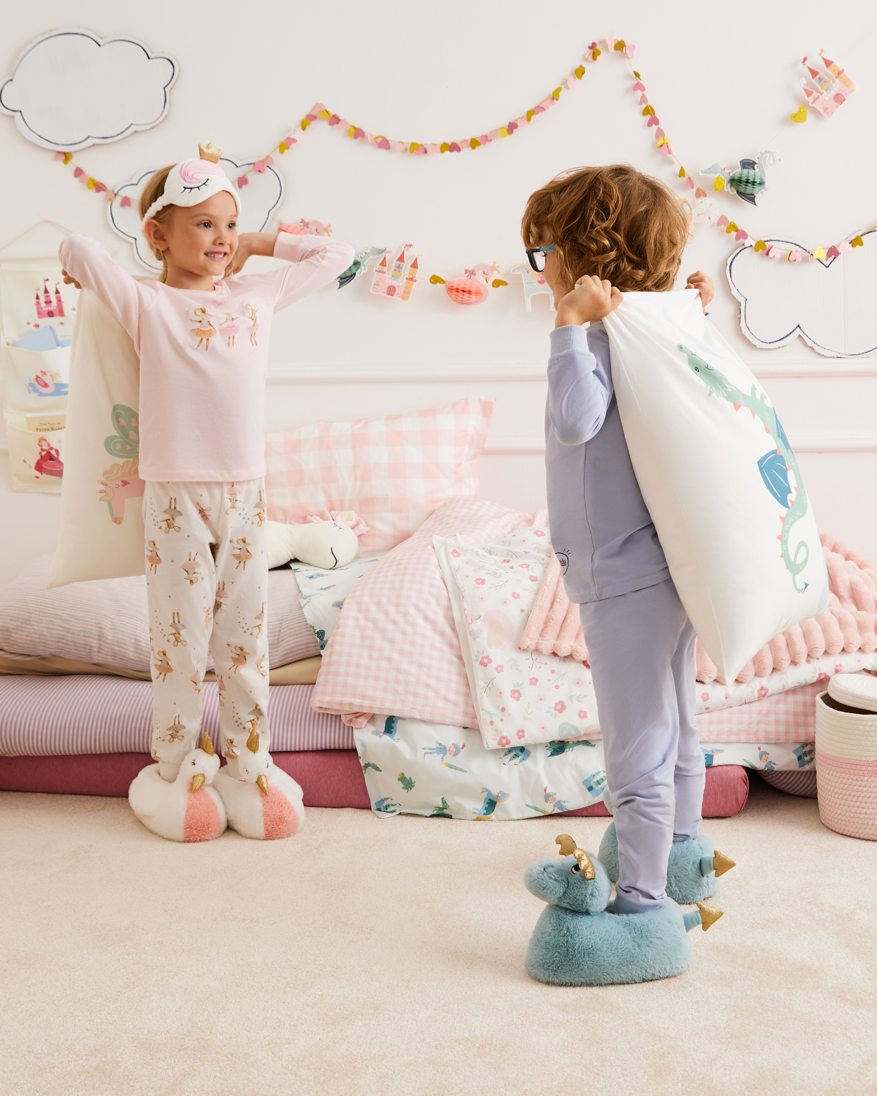 Гирлянда-растяжка FUTURINO Home Сердечки AW25FH175FHha-43 - фото 1