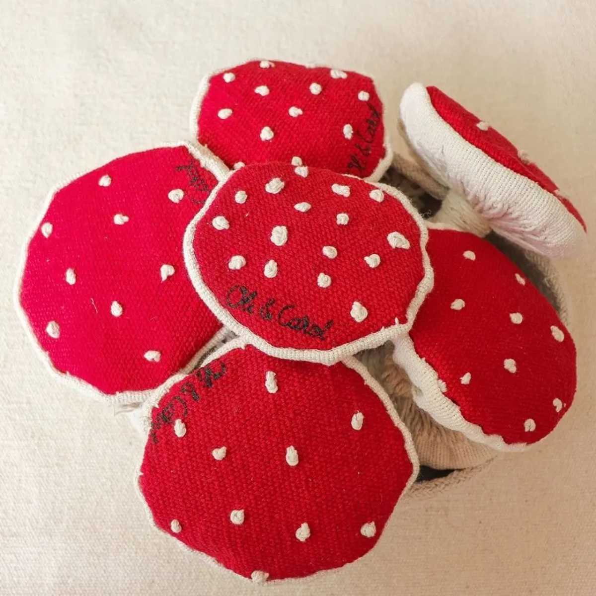 Набор для творчества OLI and CAROL сборка Spot And Spotty The Mushroom - фото 11