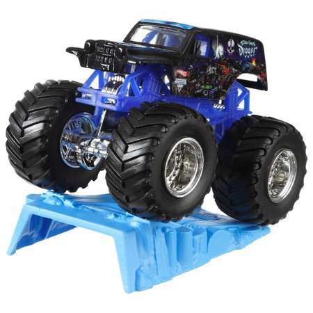 Автомобиль Hot Wheels 1:64