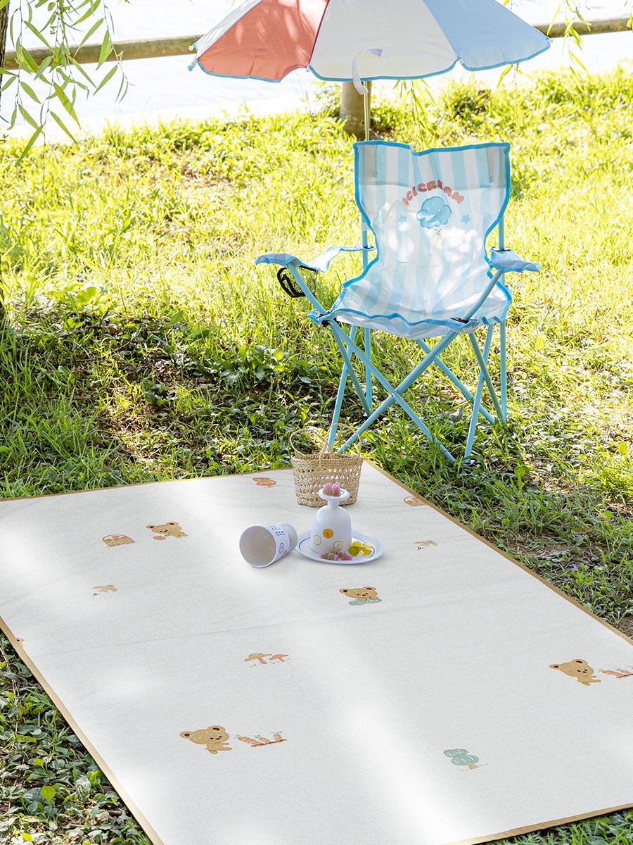 Изображение товара Детский складной коврик Parklon Мишка 145x200 см водонепроницаемый