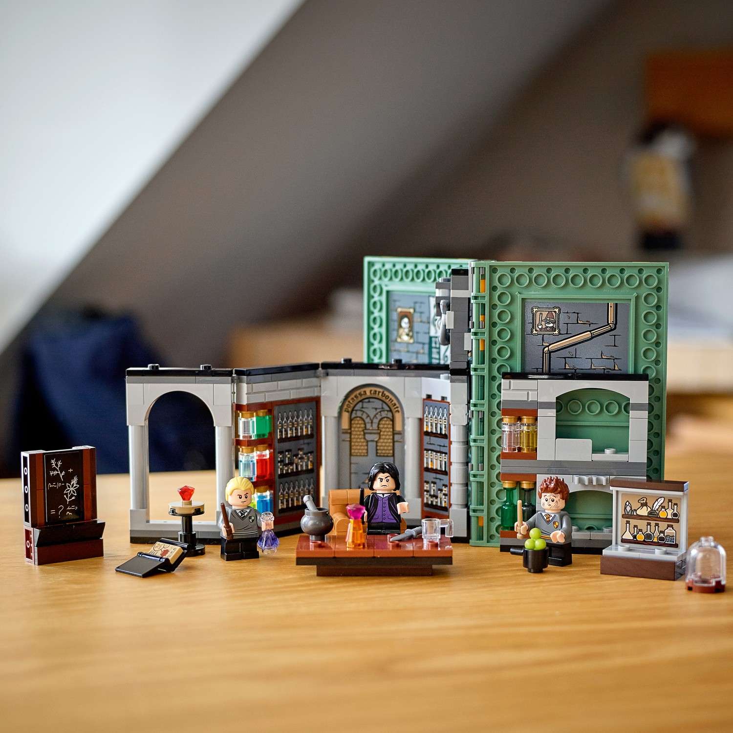 Конструктор LEGO Harry Potter Учёба в Хогвартсе Зельеварение блочный - фото 10