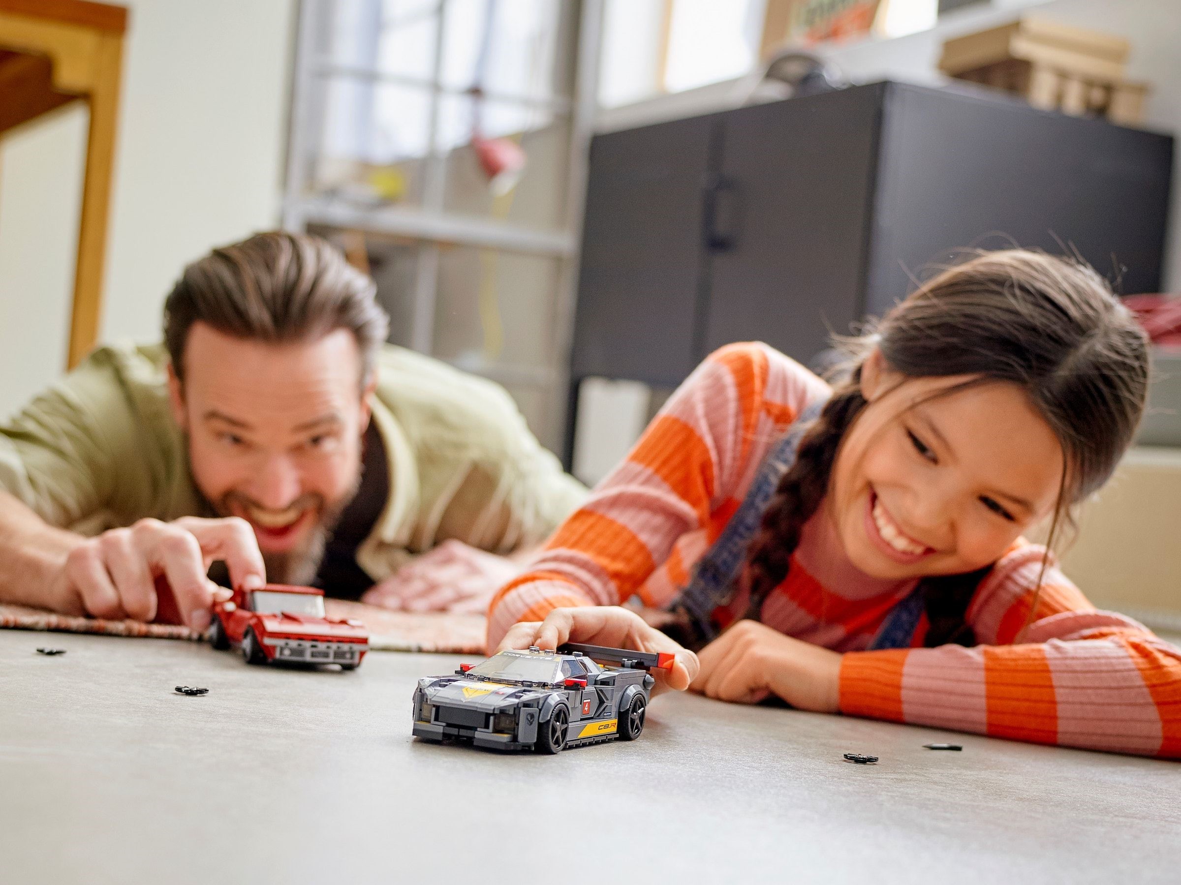 Конструктор LEGO Speed Champions 76903 512 дет. - фото 10