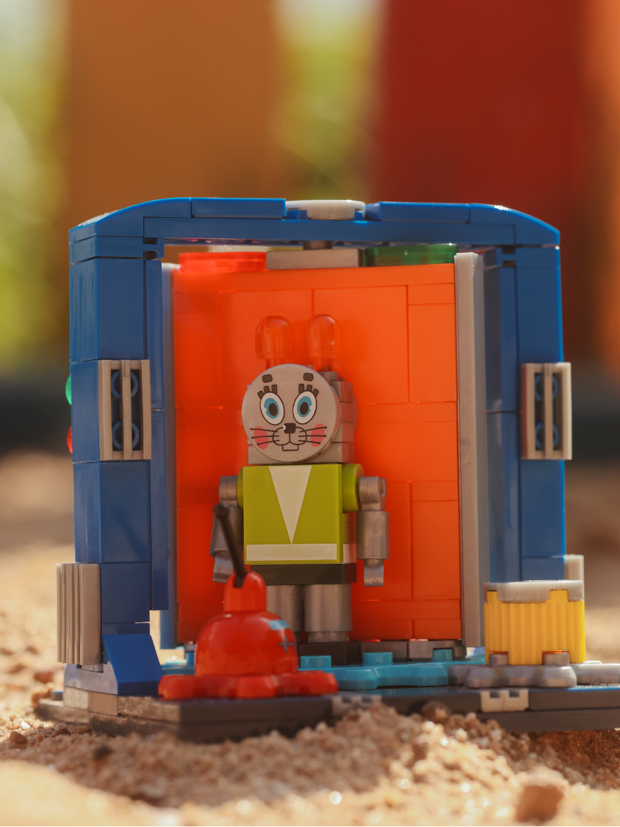 Конструктор brick labs Ну погоди! Дом юного техника 578 дет. - фото 15