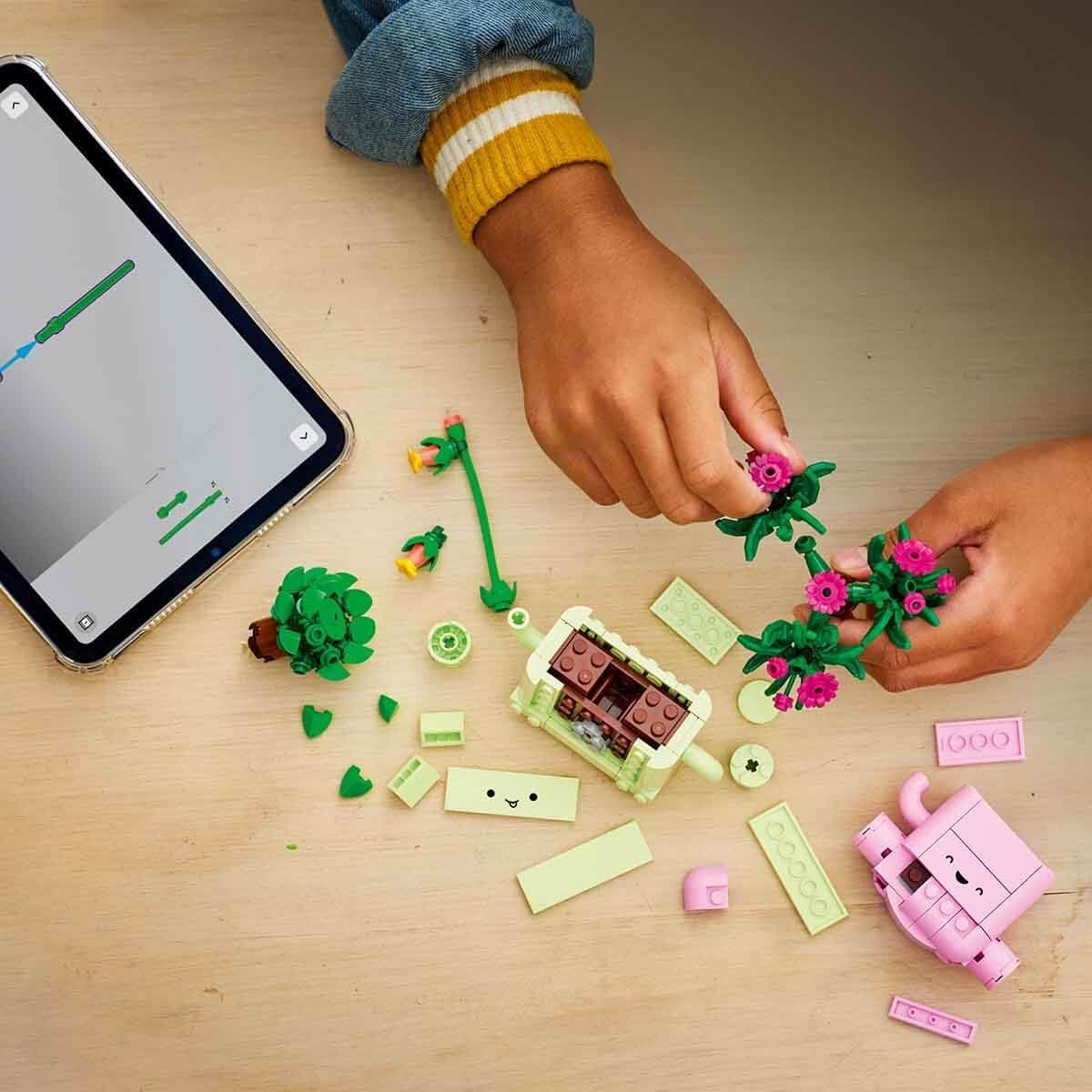 Конструктор LEGO Botanicals Качающиеся растения 253 дет. - фото 9
